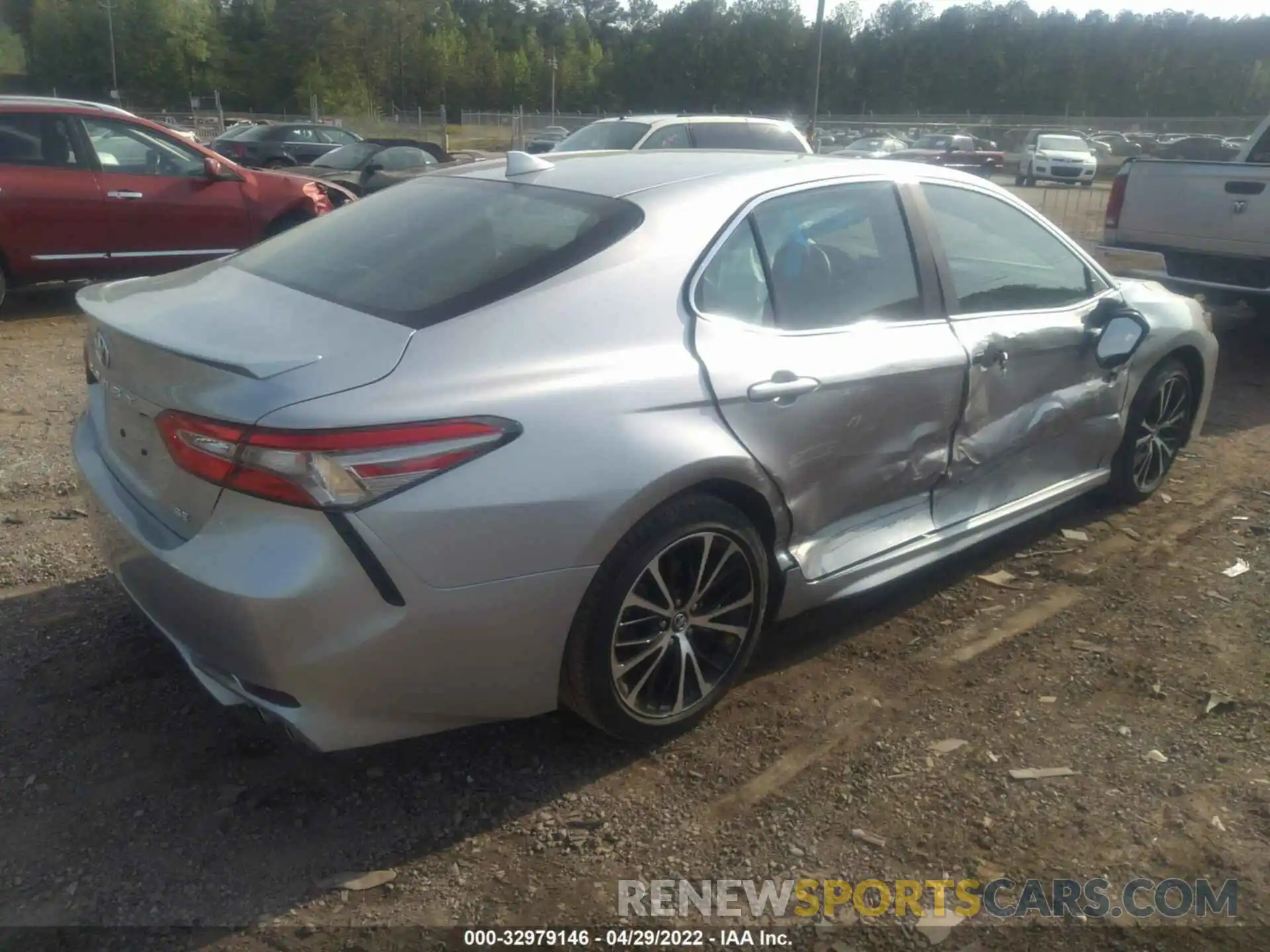 4 Photograph of a damaged car 4T1B11HK3KU825541 TOYOTA CAMRY 2019