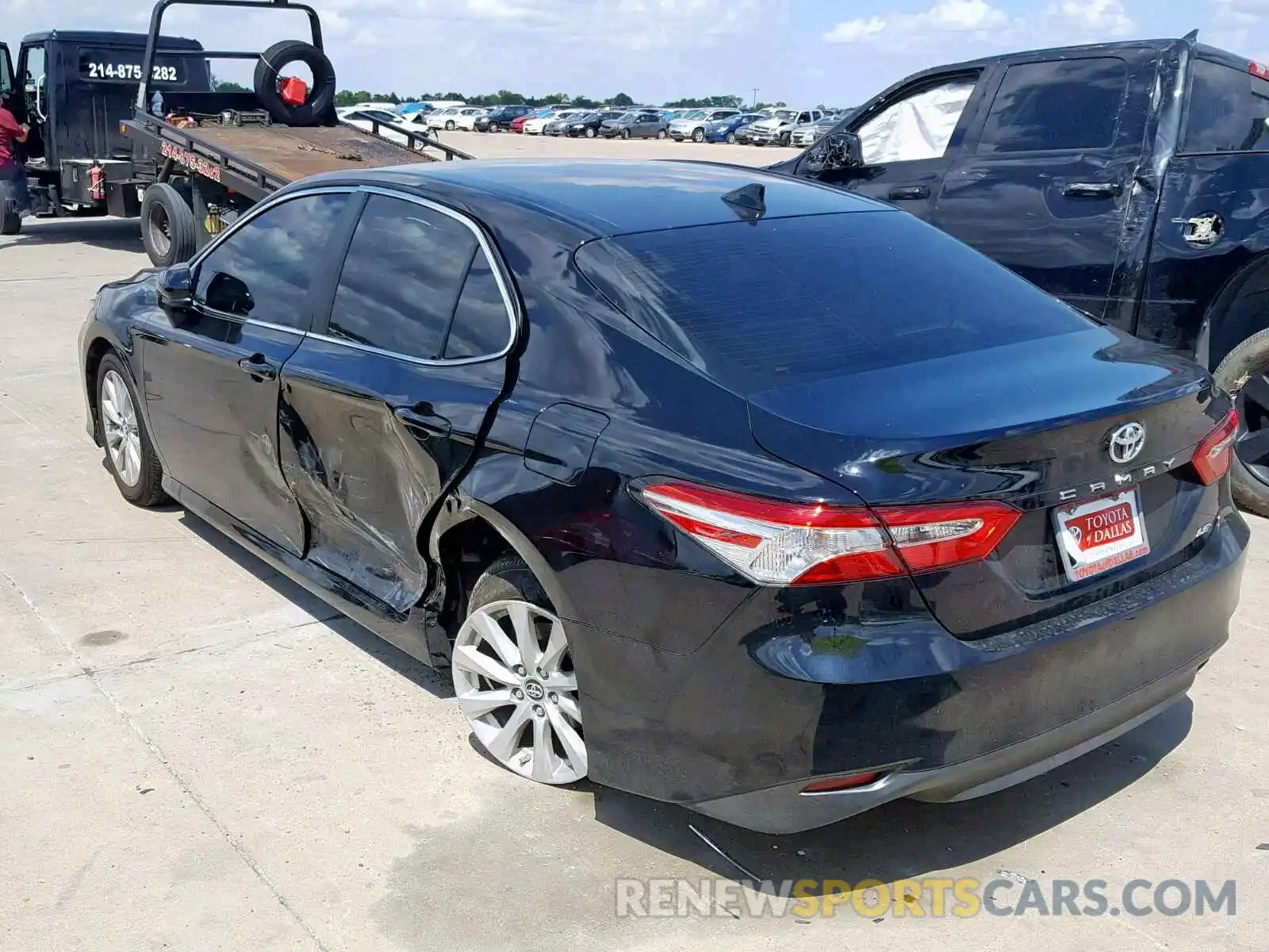 3 Photograph of a damaged car 4T1B11HK3KU826365 TOYOTA CAMRY 2019