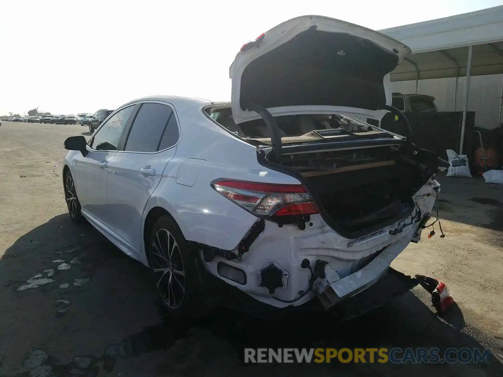 3 Photograph of a damaged car 4T1B11HK3KU826799 TOYOTA CAMRY 2019