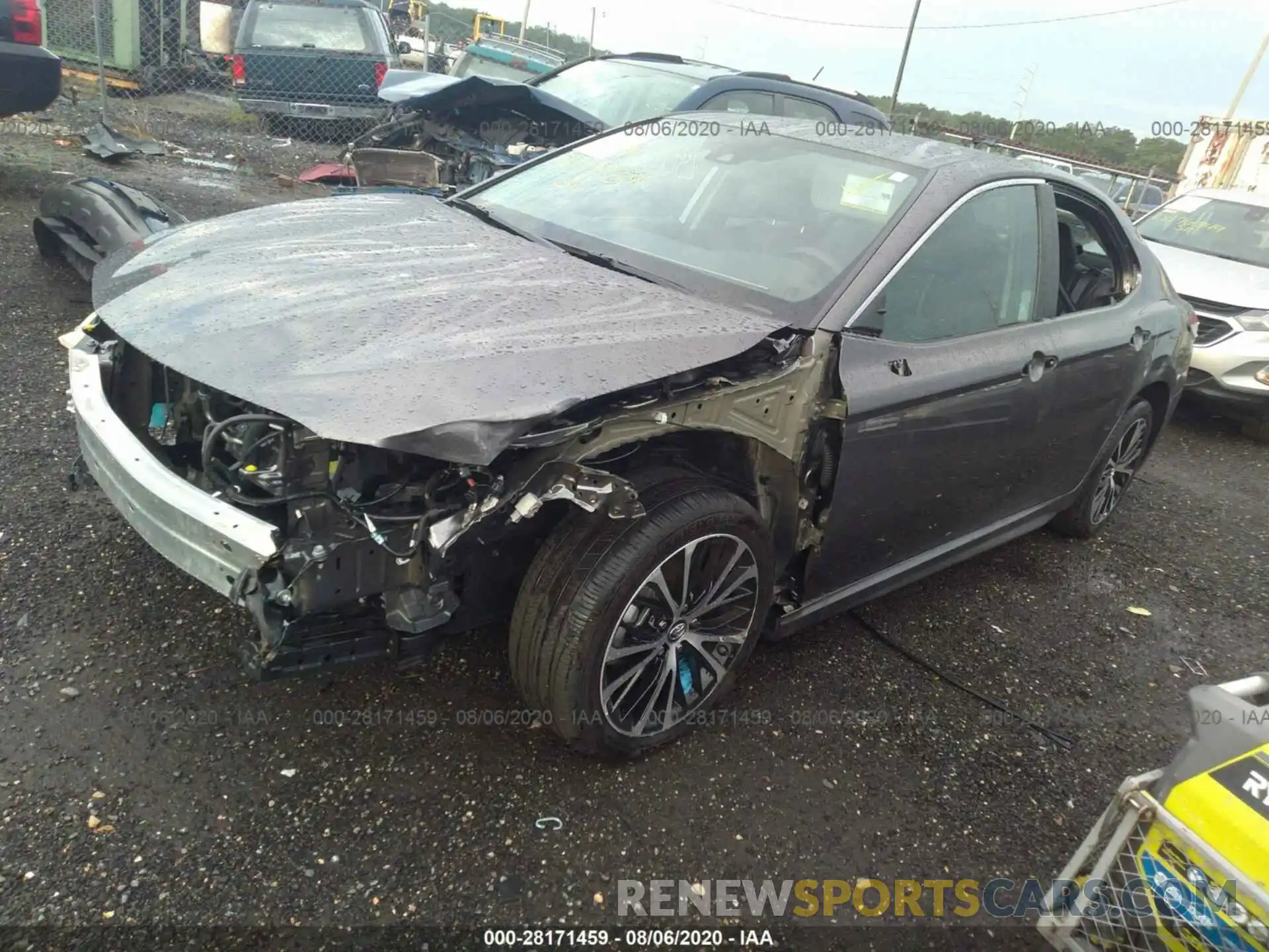 2 Photograph of a damaged car 4T1B11HK3KU827645 TOYOTA CAMRY 2019