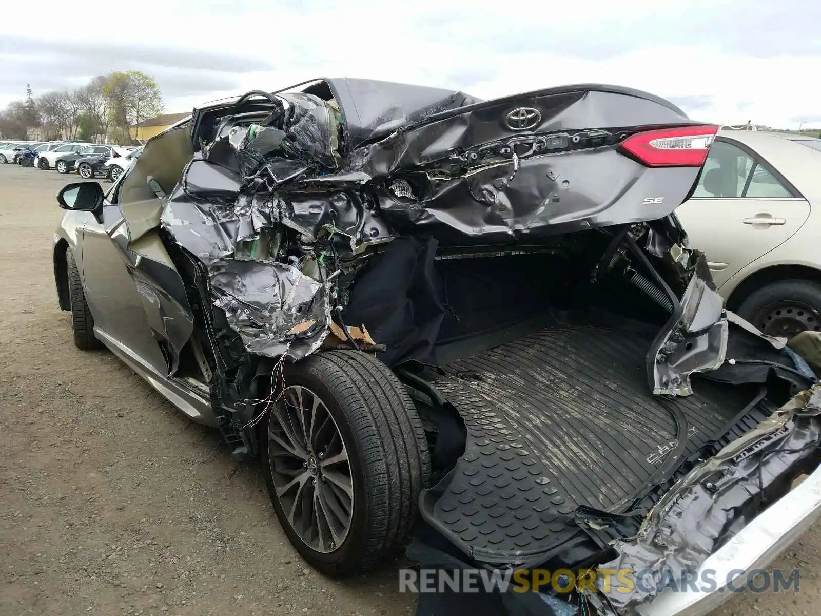 9 Photograph of a damaged car 4T1B11HK3KU829850 TOYOTA CAMRY 2019