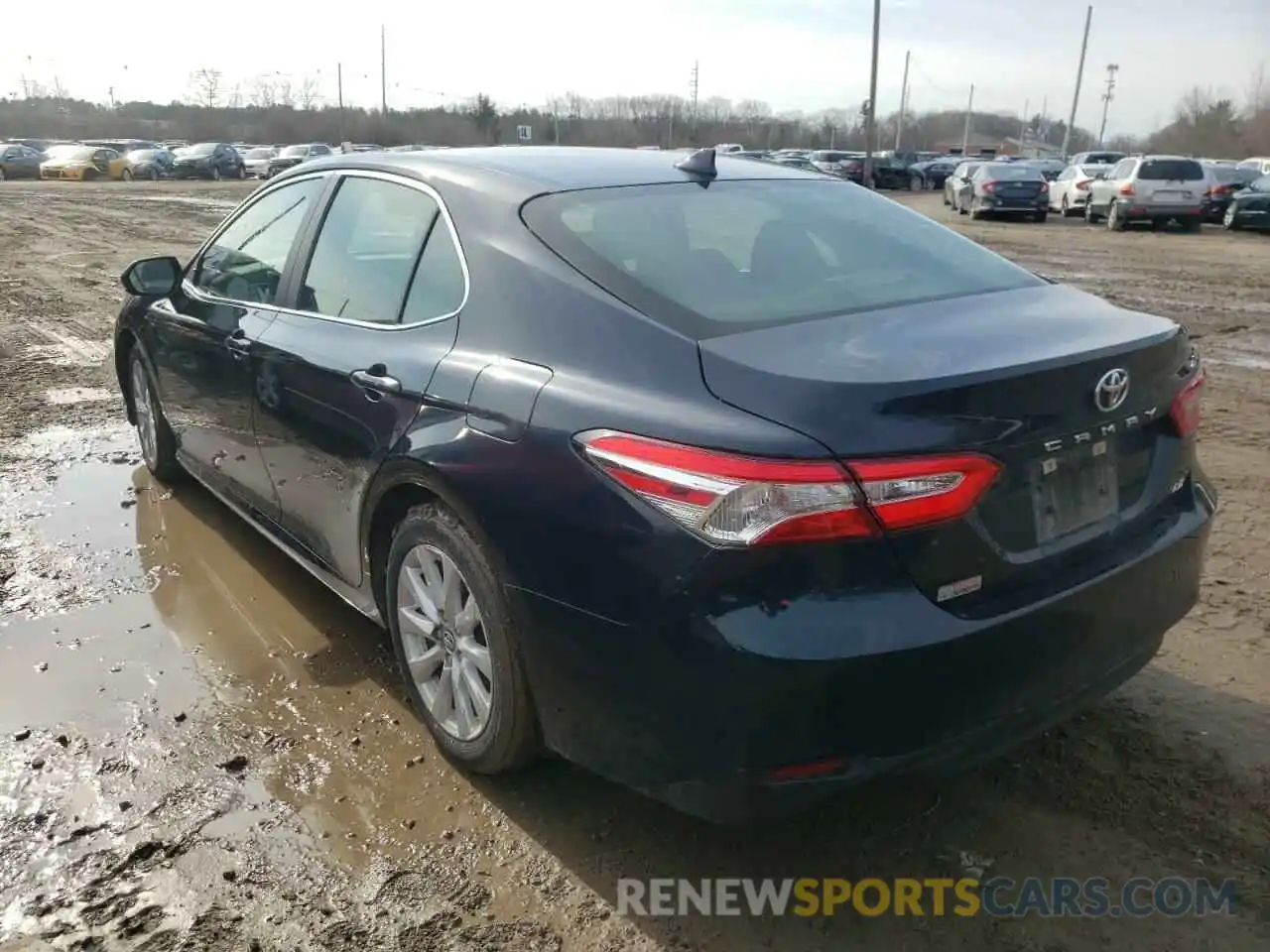 3 Photograph of a damaged car 4T1B11HK3KU831047 TOYOTA CAMRY 2019