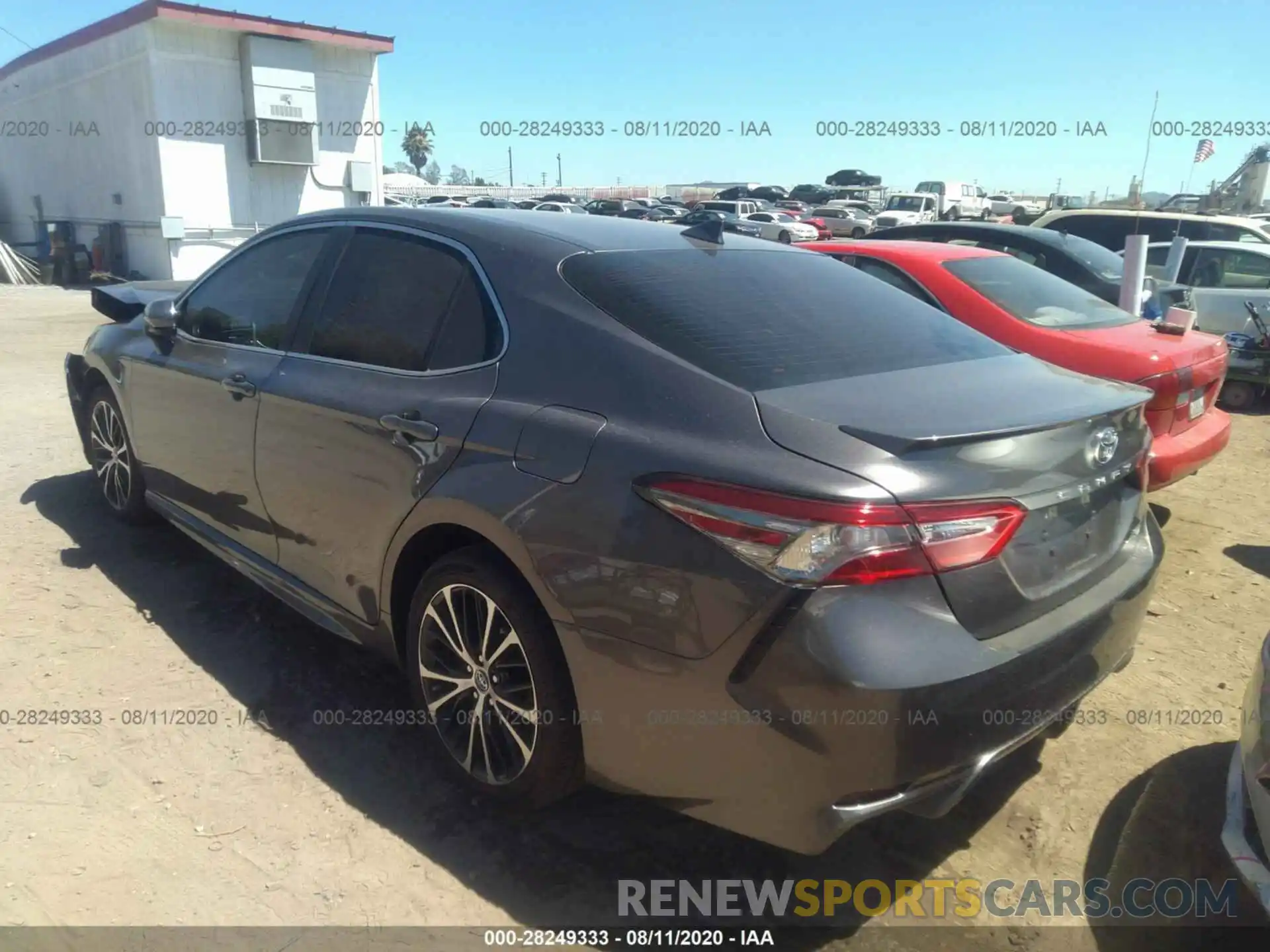 3 Photograph of a damaged car 4T1B11HK3KU831324 TOYOTA CAMRY 2019