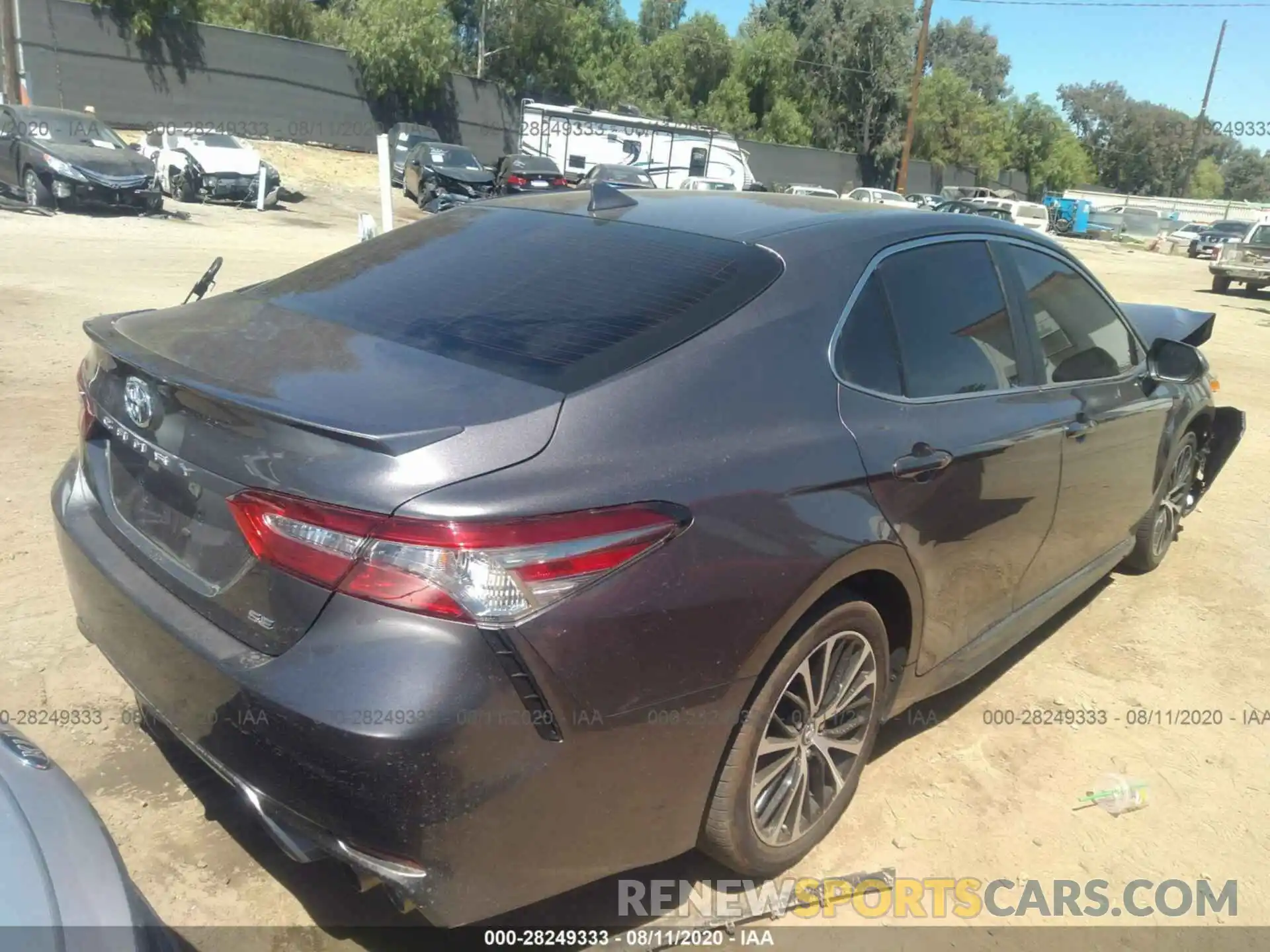 4 Photograph of a damaged car 4T1B11HK3KU831324 TOYOTA CAMRY 2019