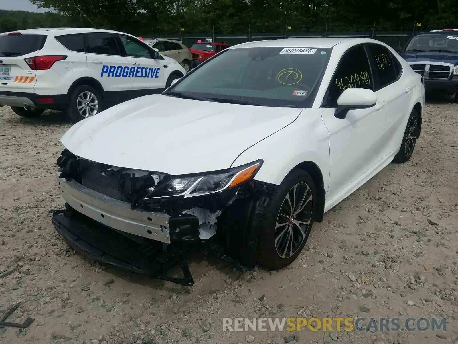 2 Photograph of a damaged car 4T1B11HK3KU832618 TOYOTA CAMRY 2019