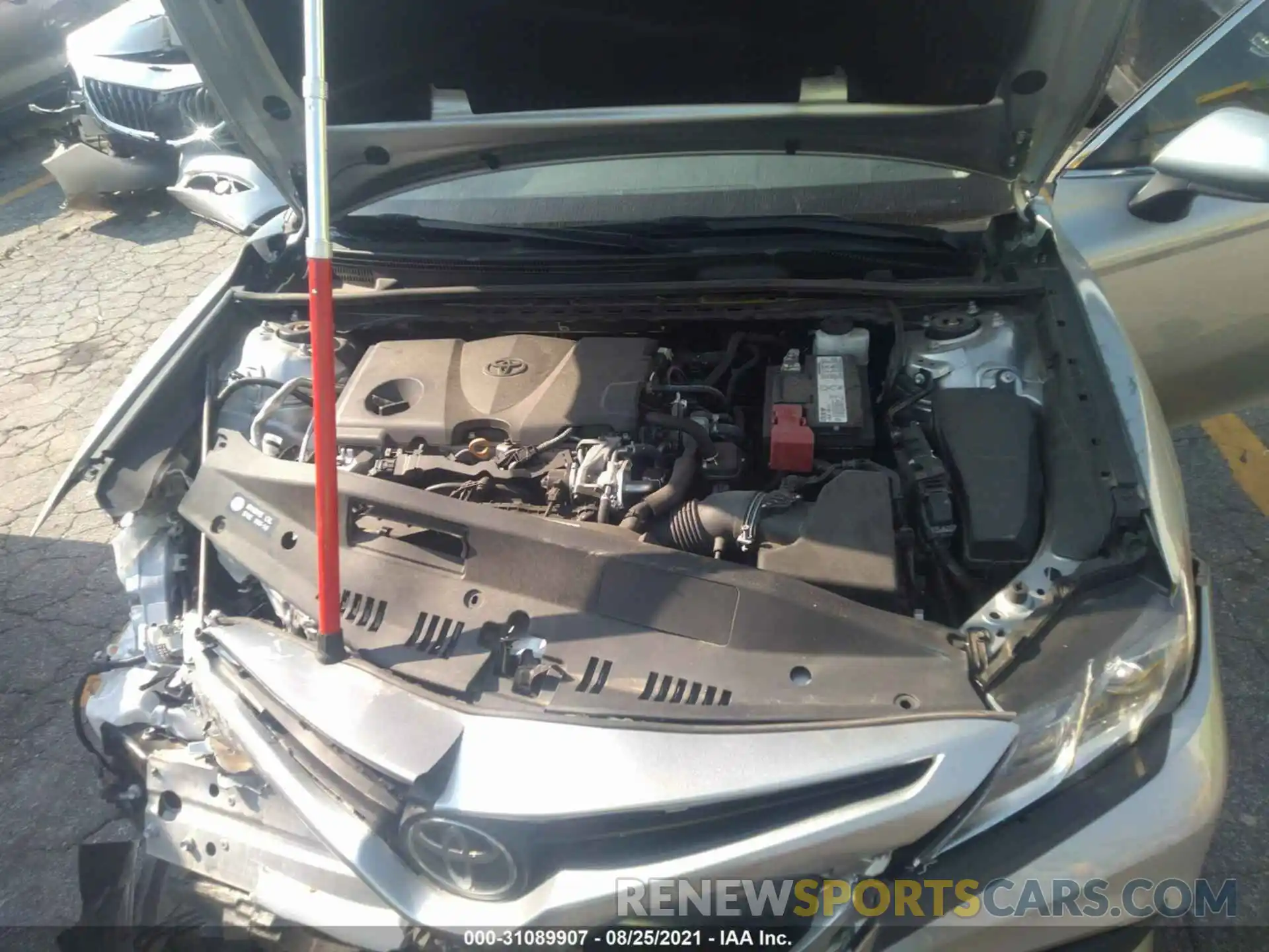 10 Photograph of a damaged car 4T1B11HK3KU832652 TOYOTA CAMRY 2019