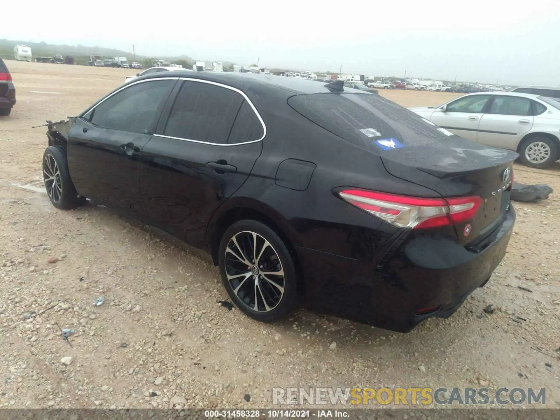 3 Photograph of a damaged car 4T1B11HK3KU832957 TOYOTA CAMRY 2019