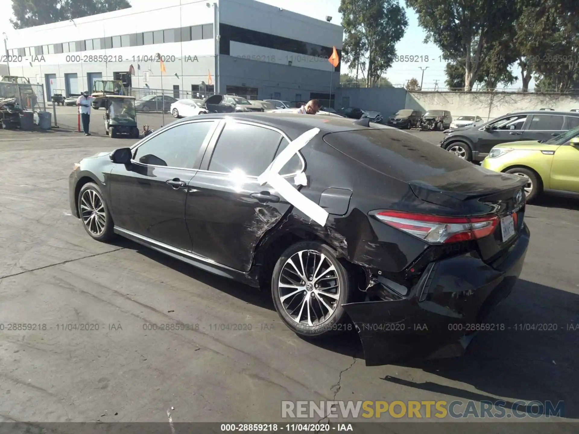 3 Photograph of a damaged car 4T1B11HK3KU834336 TOYOTA CAMRY 2019