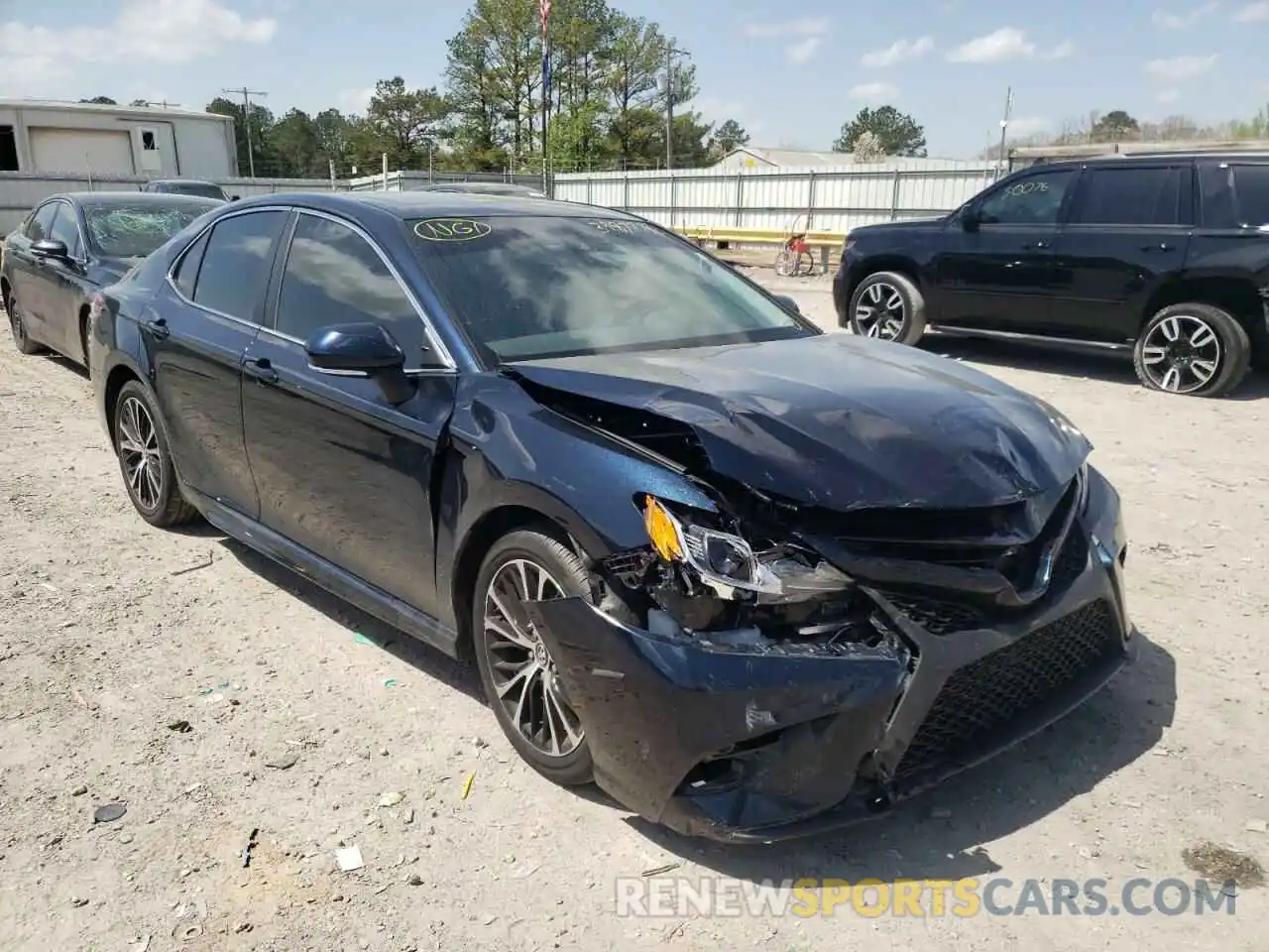 1 Photograph of a damaged car 4T1B11HK3KU836474 TOYOTA CAMRY 2019