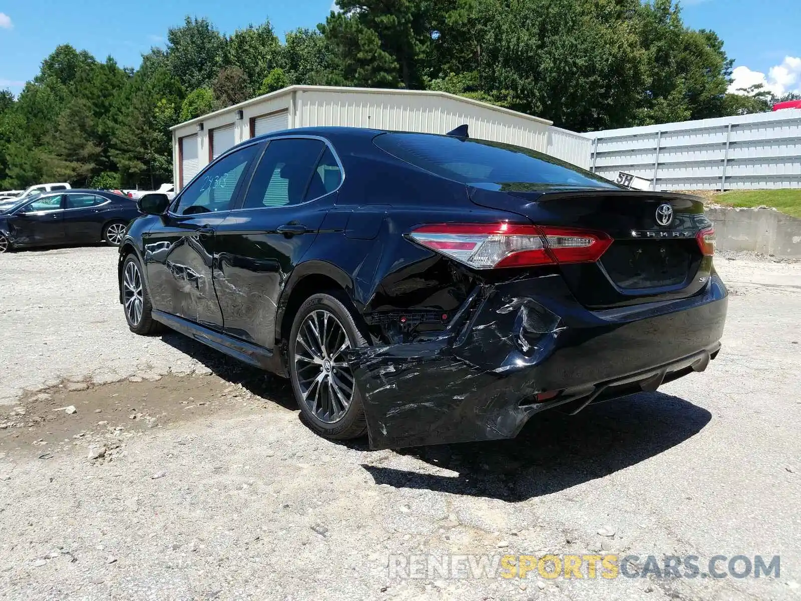 3 Photograph of a damaged car 4T1B11HK3KU837334 TOYOTA CAMRY 2019