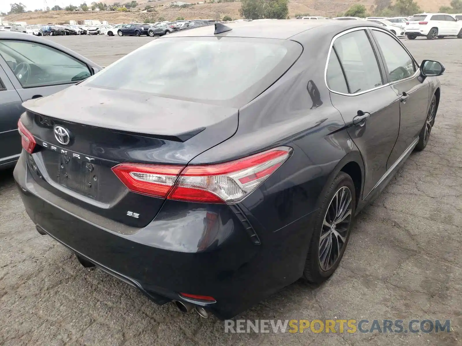 4 Photograph of a damaged car 4T1B11HK3KU837642 TOYOTA CAMRY 2019