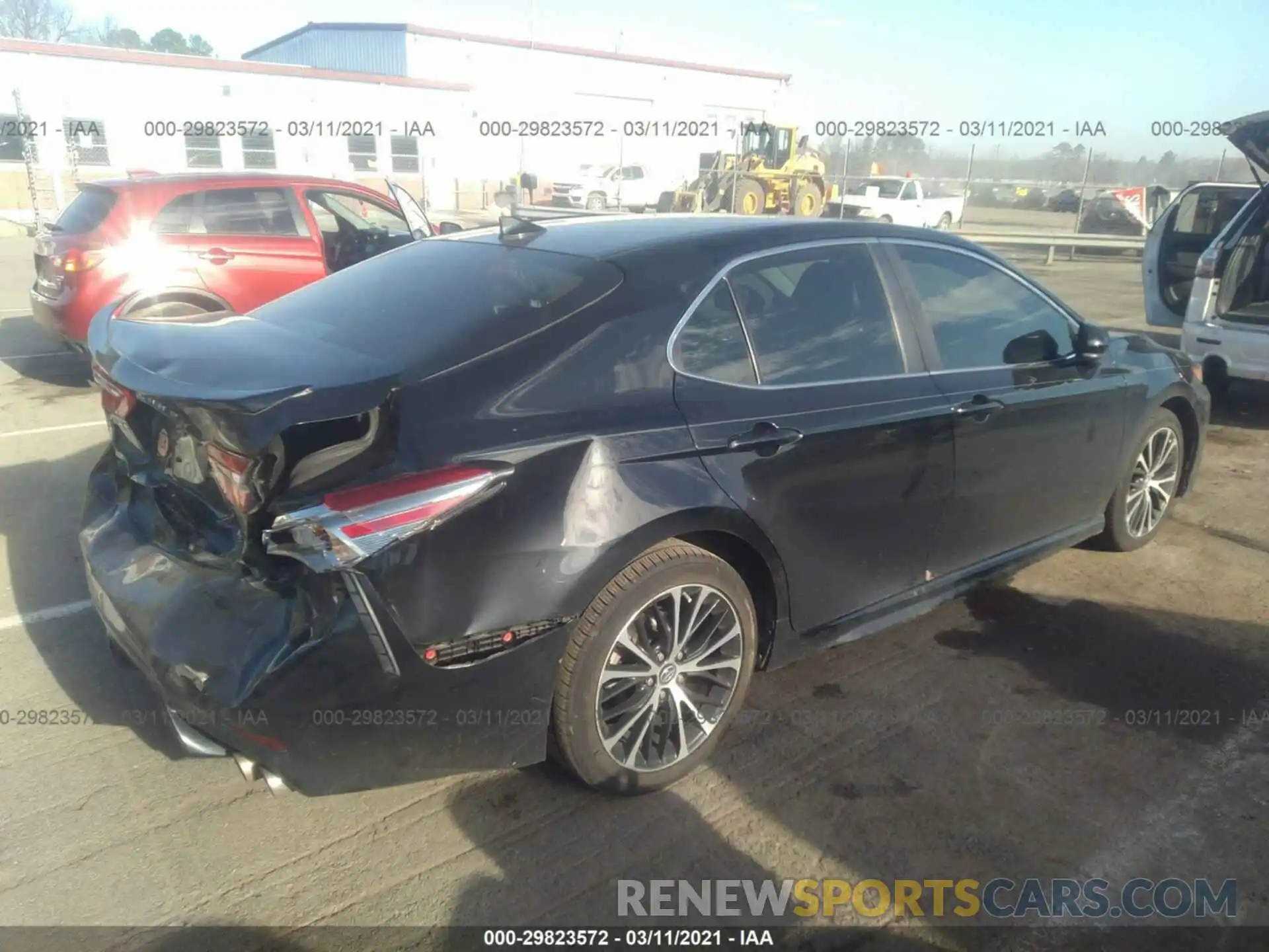 4 Photograph of a damaged car 4T1B11HK3KU839732 TOYOTA CAMRY 2019