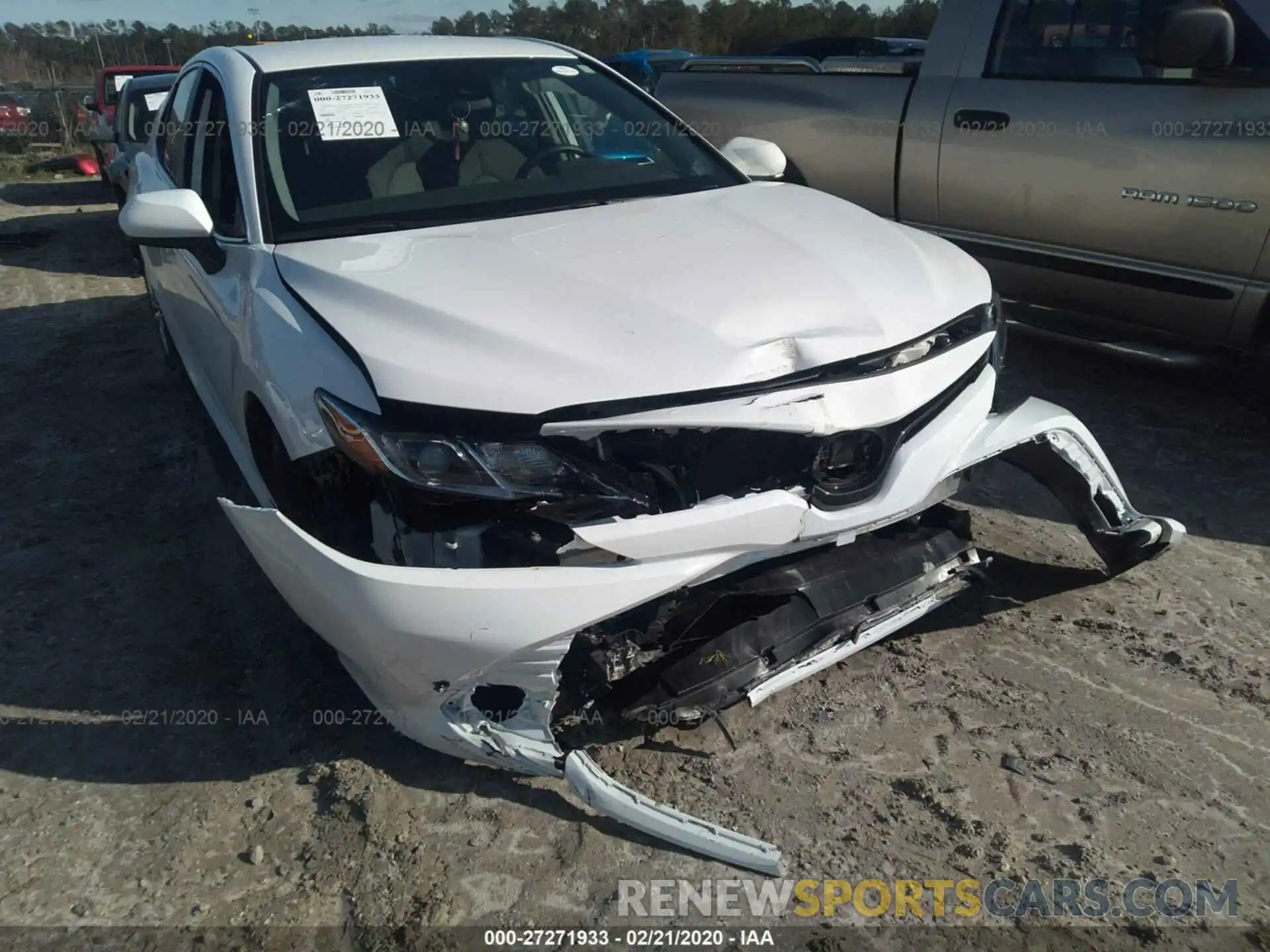 6 Photograph of a damaged car 4T1B11HK3KU840458 TOYOTA CAMRY 2019