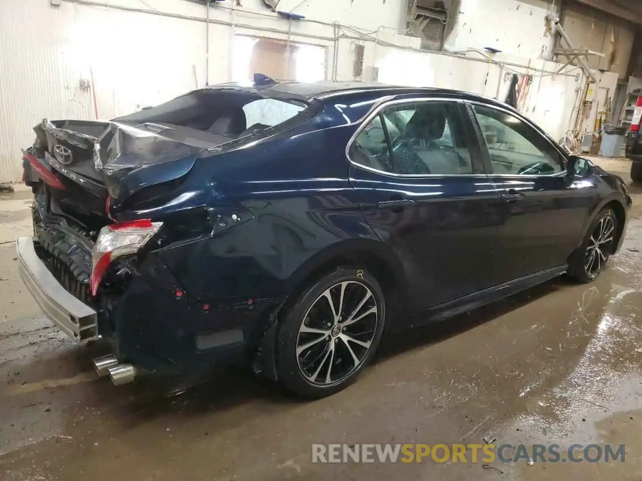 3 Photograph of a damaged car 4T1B11HK3KU841366 TOYOTA CAMRY 2019