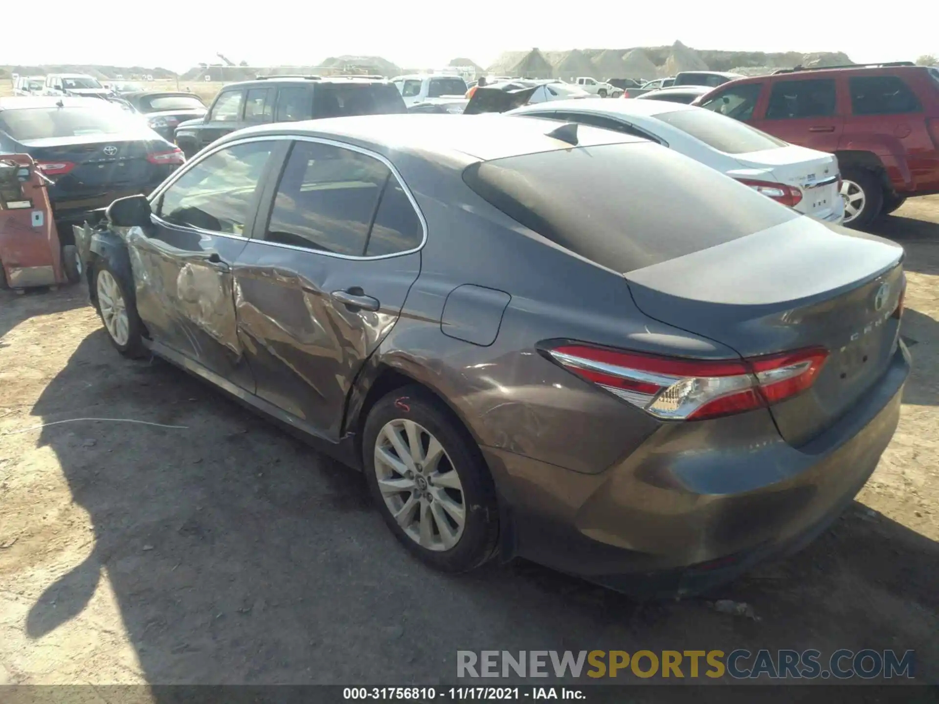 3 Photograph of a damaged car 4T1B11HK3KU843599 TOYOTA CAMRY 2019