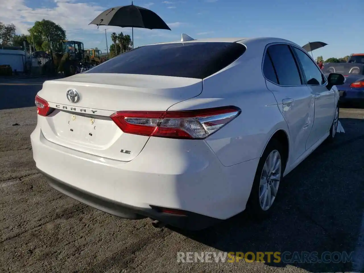 4 Photograph of a damaged car 4T1B11HK3KU844249 TOYOTA CAMRY 2019