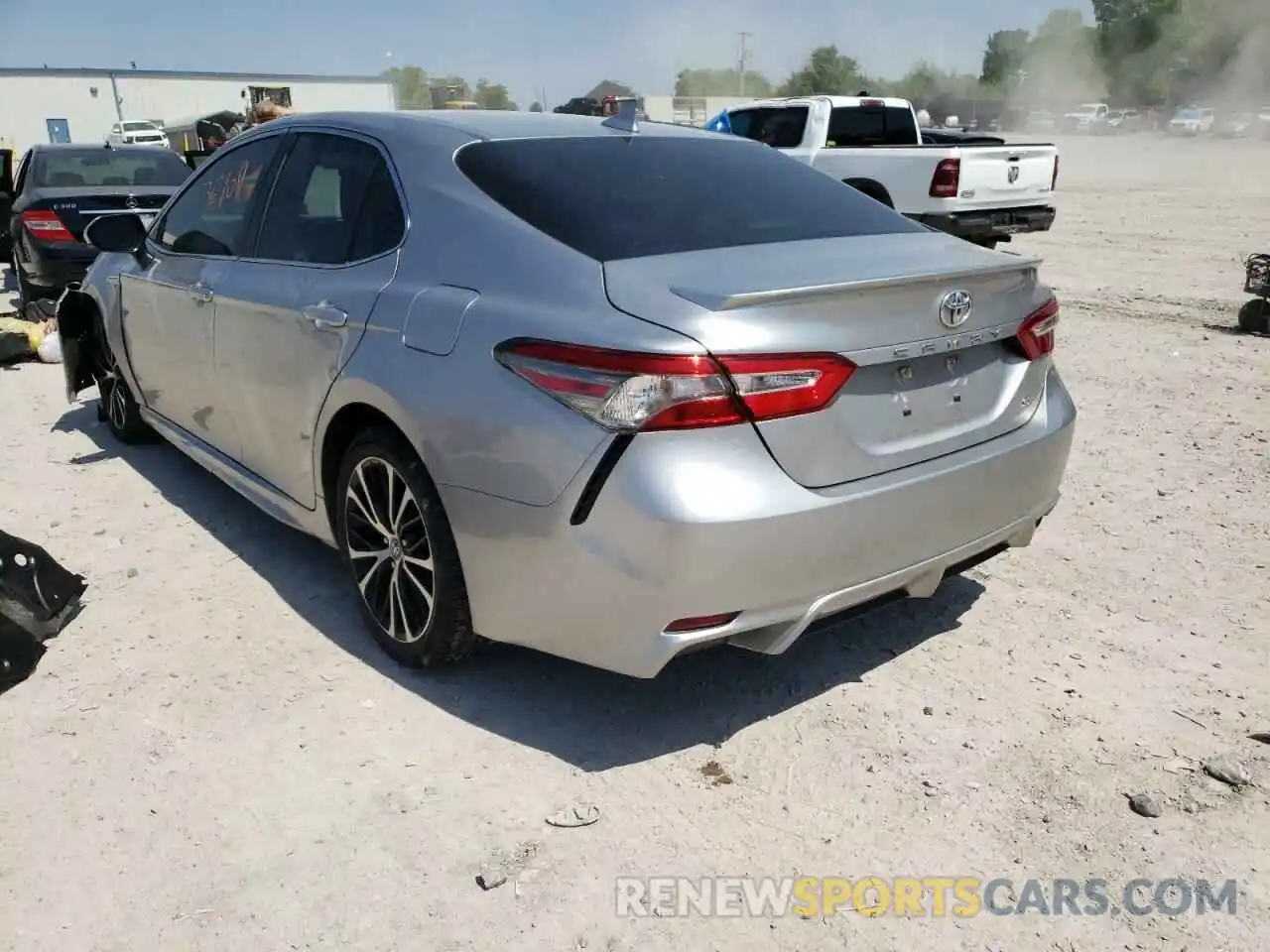 3 Photograph of a damaged car 4T1B11HK3KU845238 TOYOTA CAMRY 2019