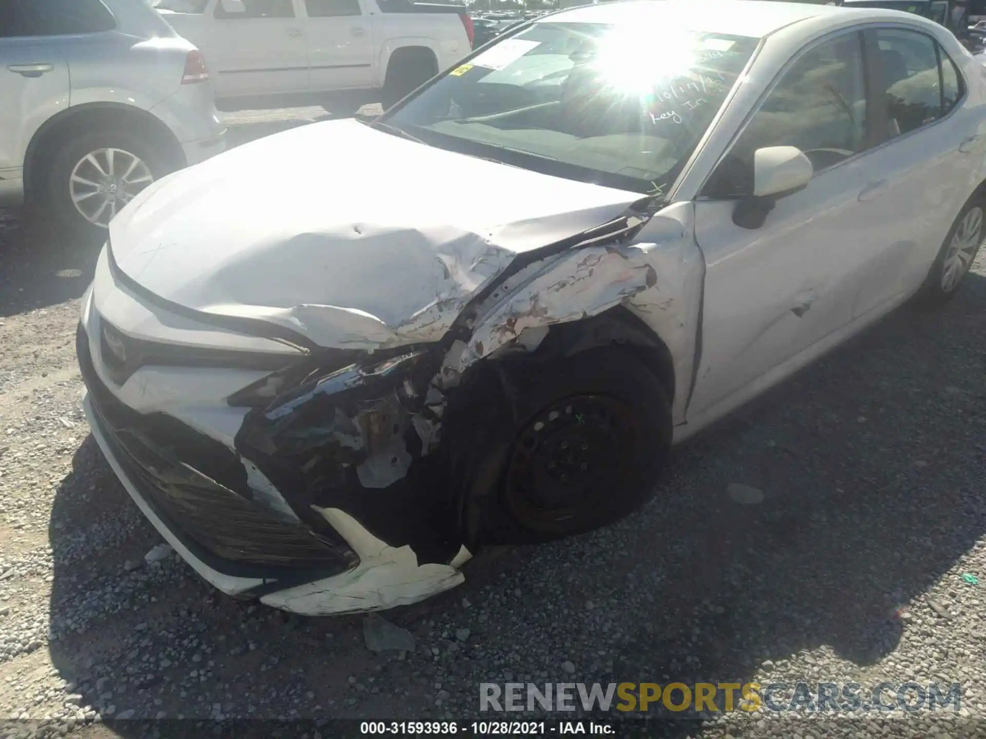 6 Photograph of a damaged car 4T1B11HK3KU846826 TOYOTA CAMRY 2019