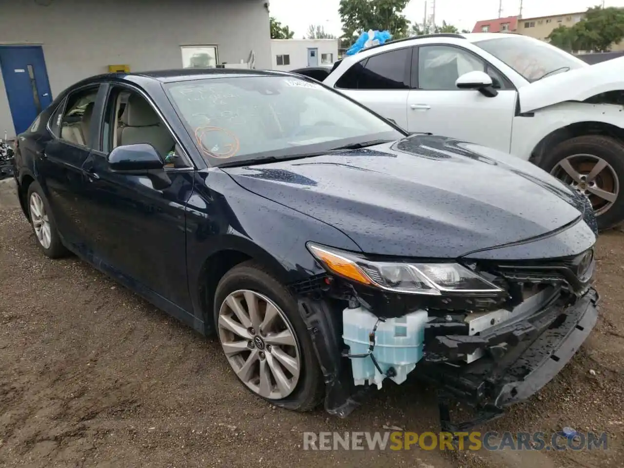 1 Photograph of a damaged car 4T1B11HK3KU847877 TOYOTA CAMRY 2019