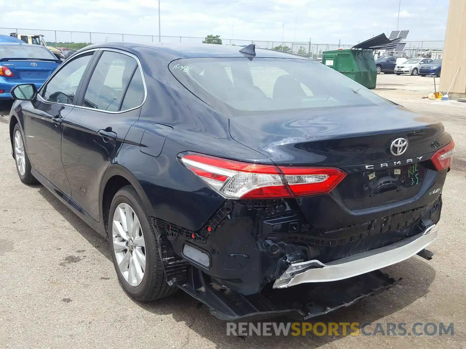 3 Photograph of a damaged car 4T1B11HK3KU847927 TOYOTA CAMRY 2019