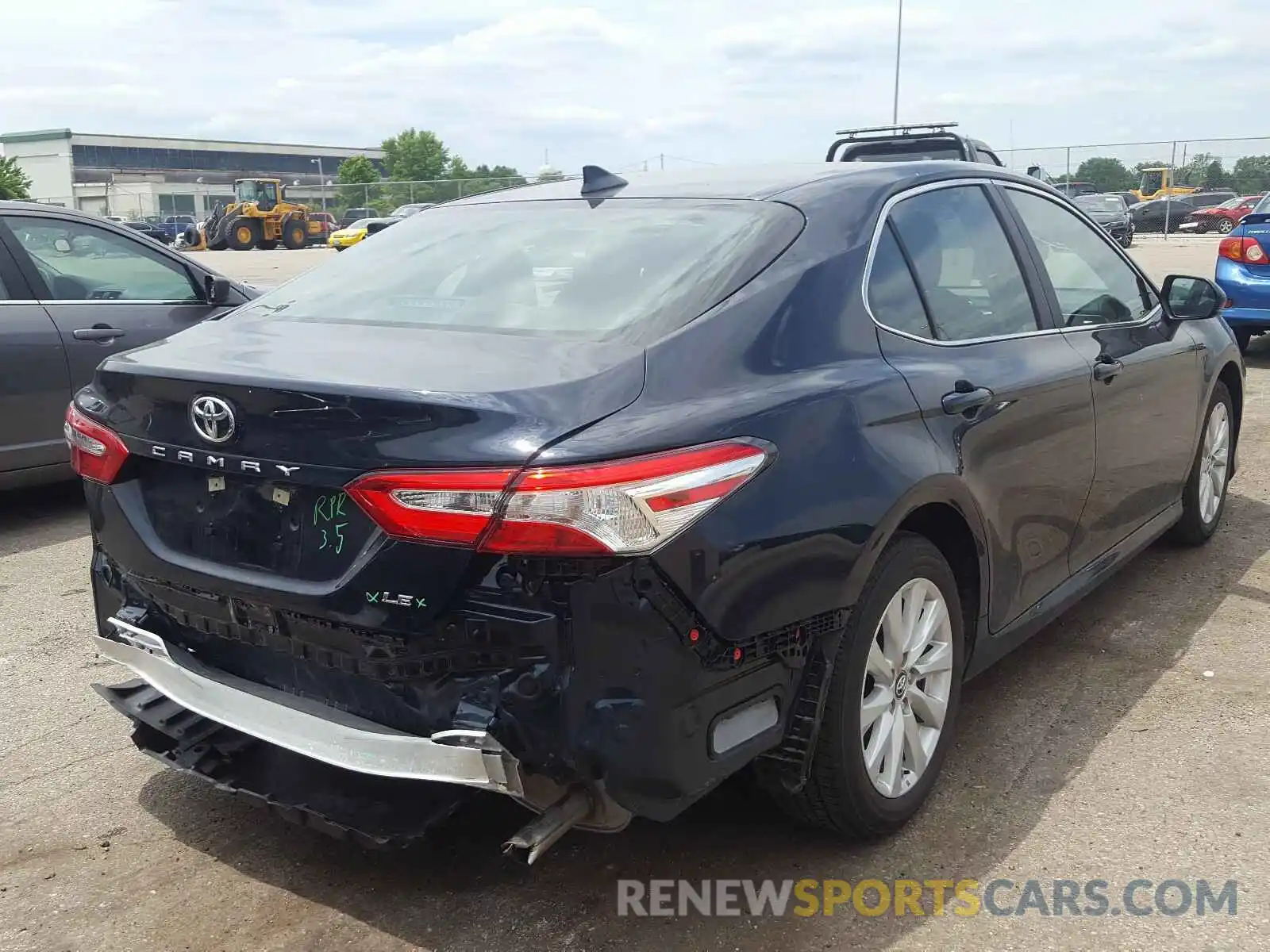 4 Photograph of a damaged car 4T1B11HK3KU847927 TOYOTA CAMRY 2019