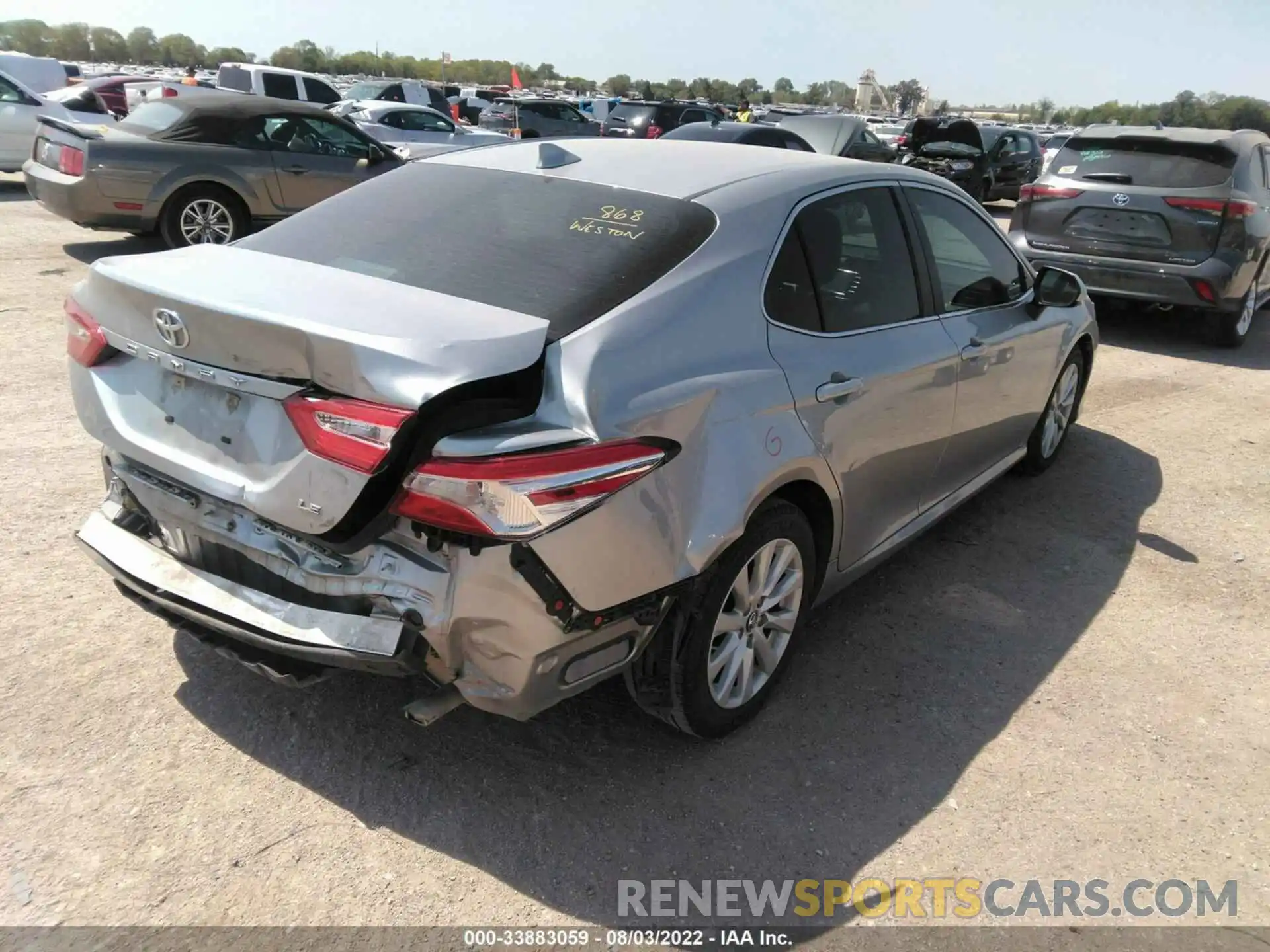 4 Photograph of a damaged car 4T1B11HK3KU853050 TOYOTA CAMRY 2019