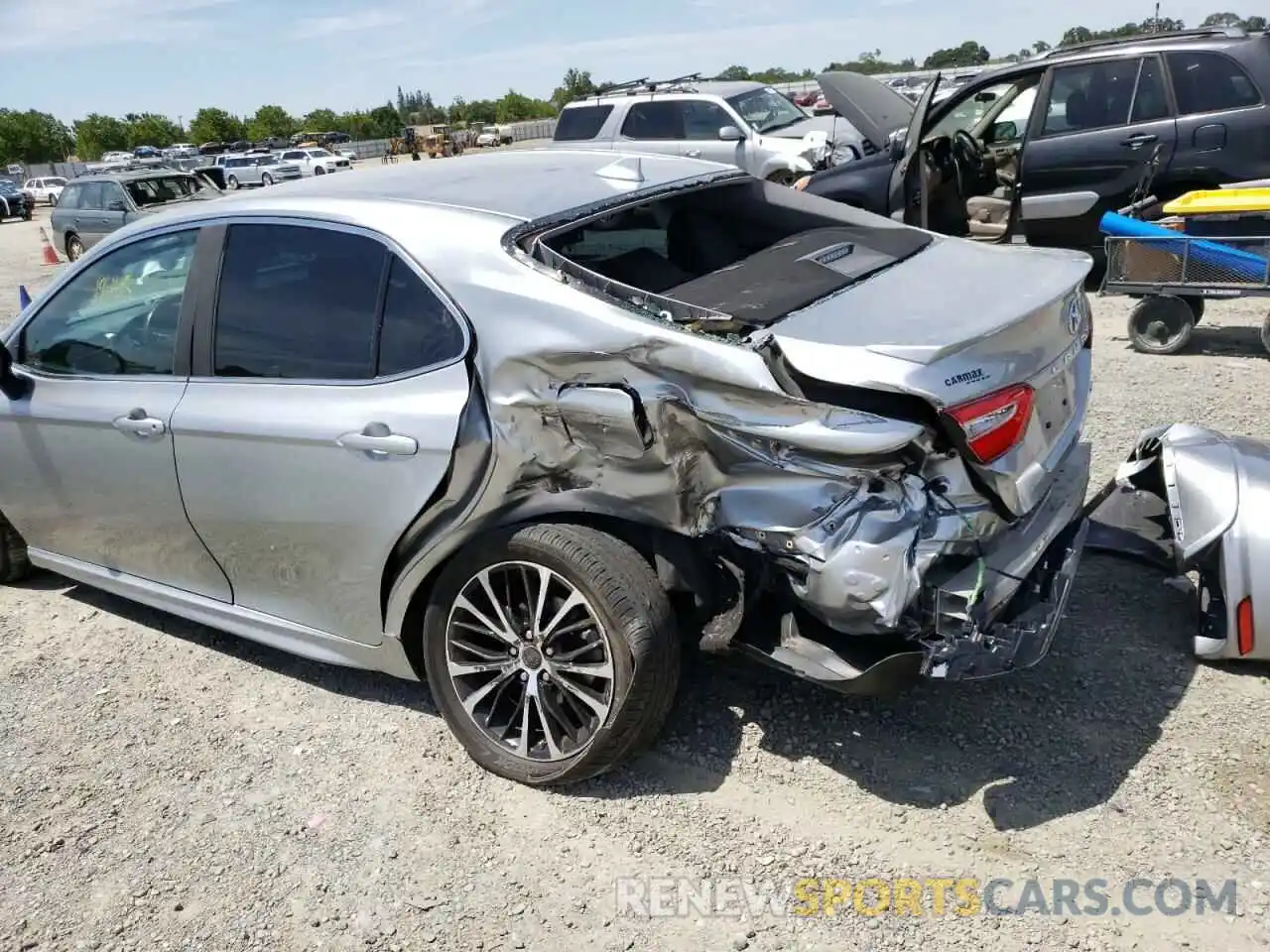 9 Photograph of a damaged car 4T1B11HK3KU853971 TOYOTA CAMRY 2019