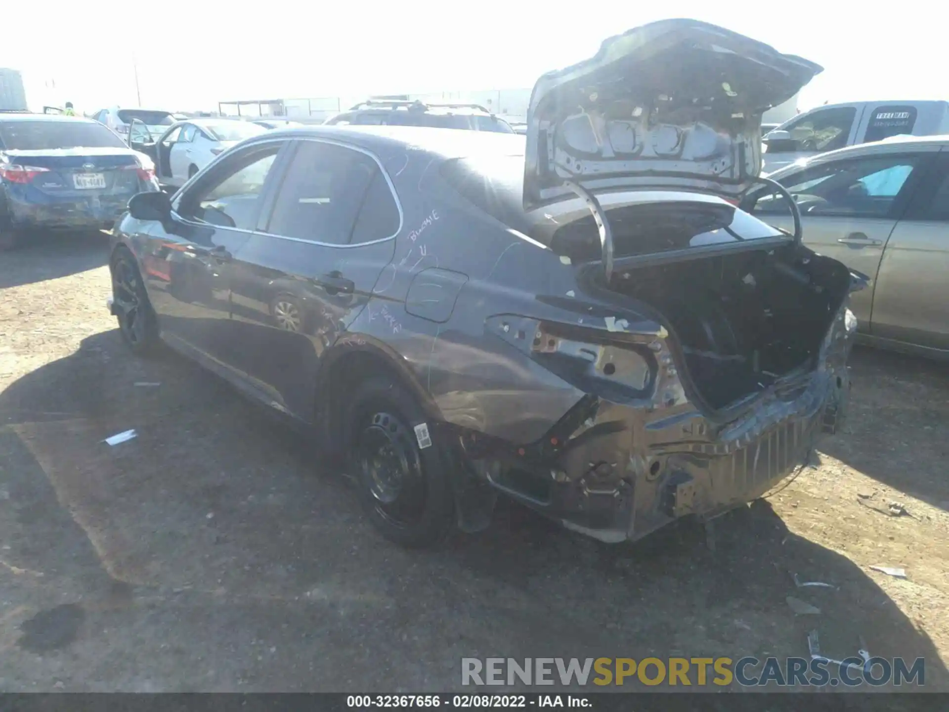 3 Photograph of a damaged car 4T1B11HK3KU855879 TOYOTA CAMRY 2019