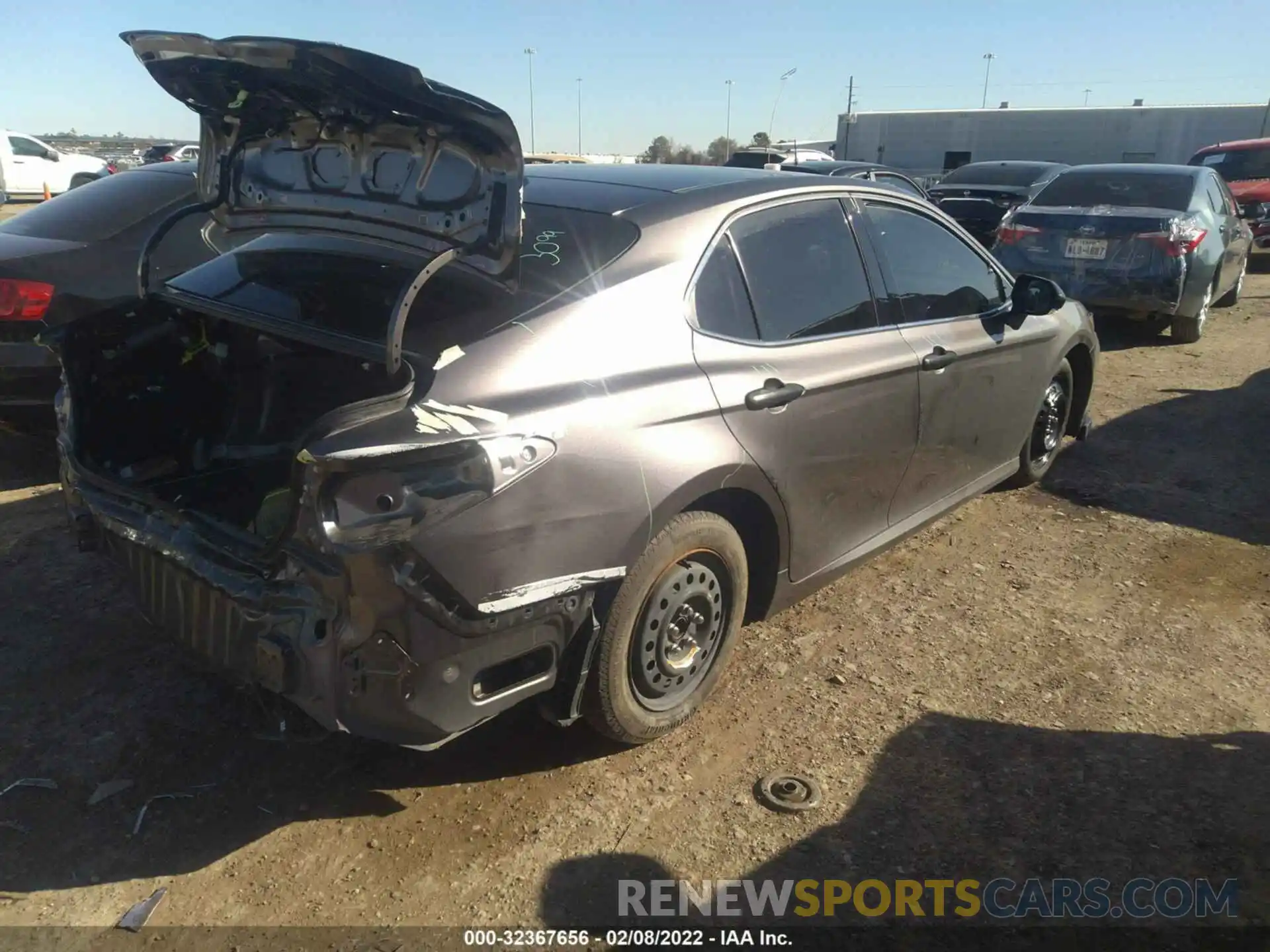 4 Photograph of a damaged car 4T1B11HK3KU855879 TOYOTA CAMRY 2019