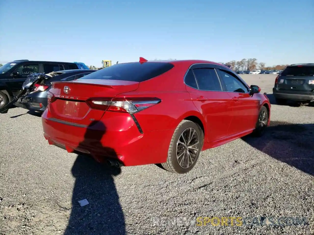 4 Photograph of a damaged car 4T1B11HK4KU161959 TOYOTA CAMRY 2019