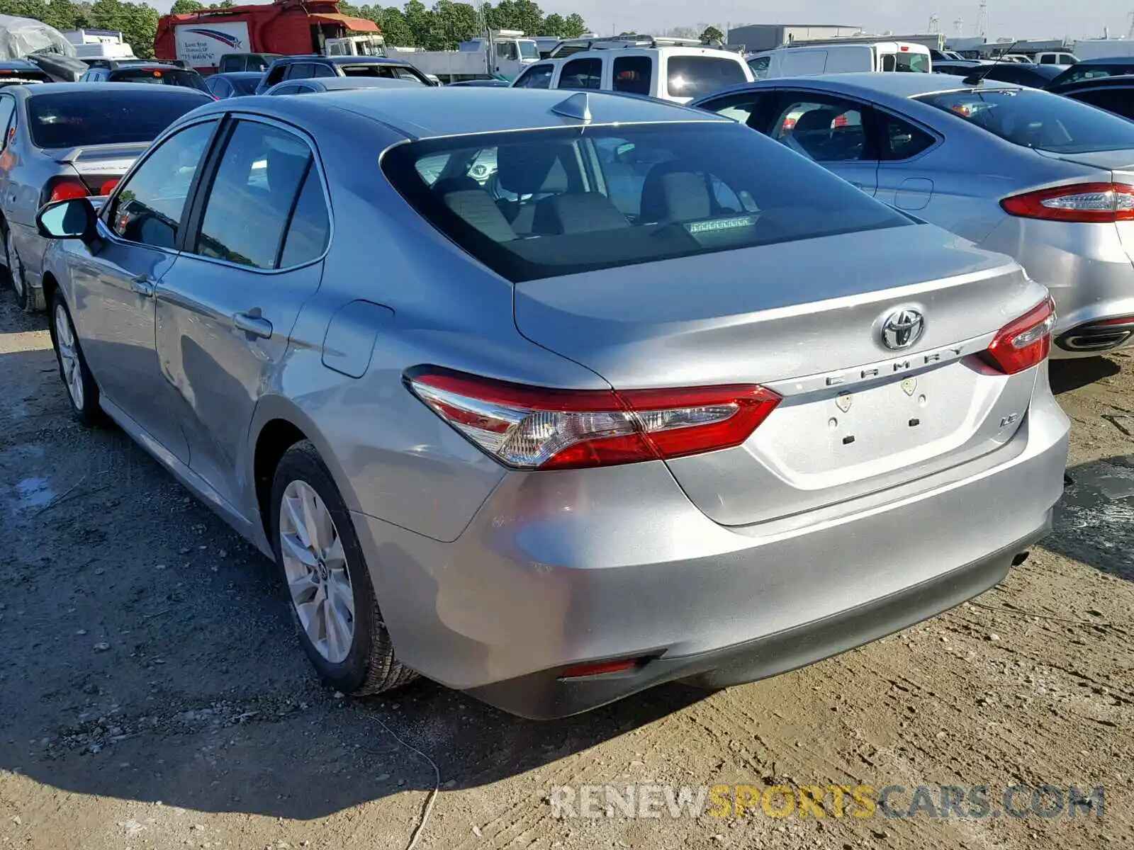 3 Photograph of a damaged car 4T1B11HK4KU167941 TOYOTA CAMRY 2019