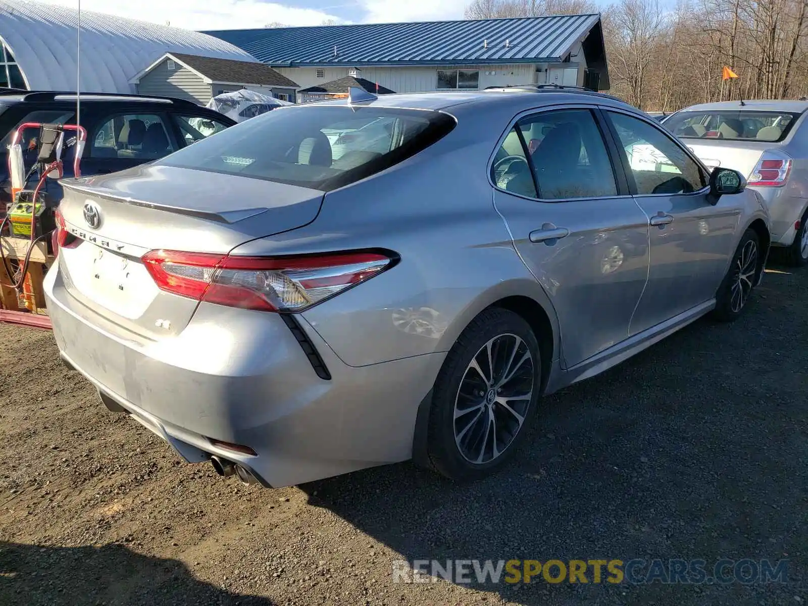 4 Photograph of a damaged car 4T1B11HK4KU168748 TOYOTA CAMRY 2019