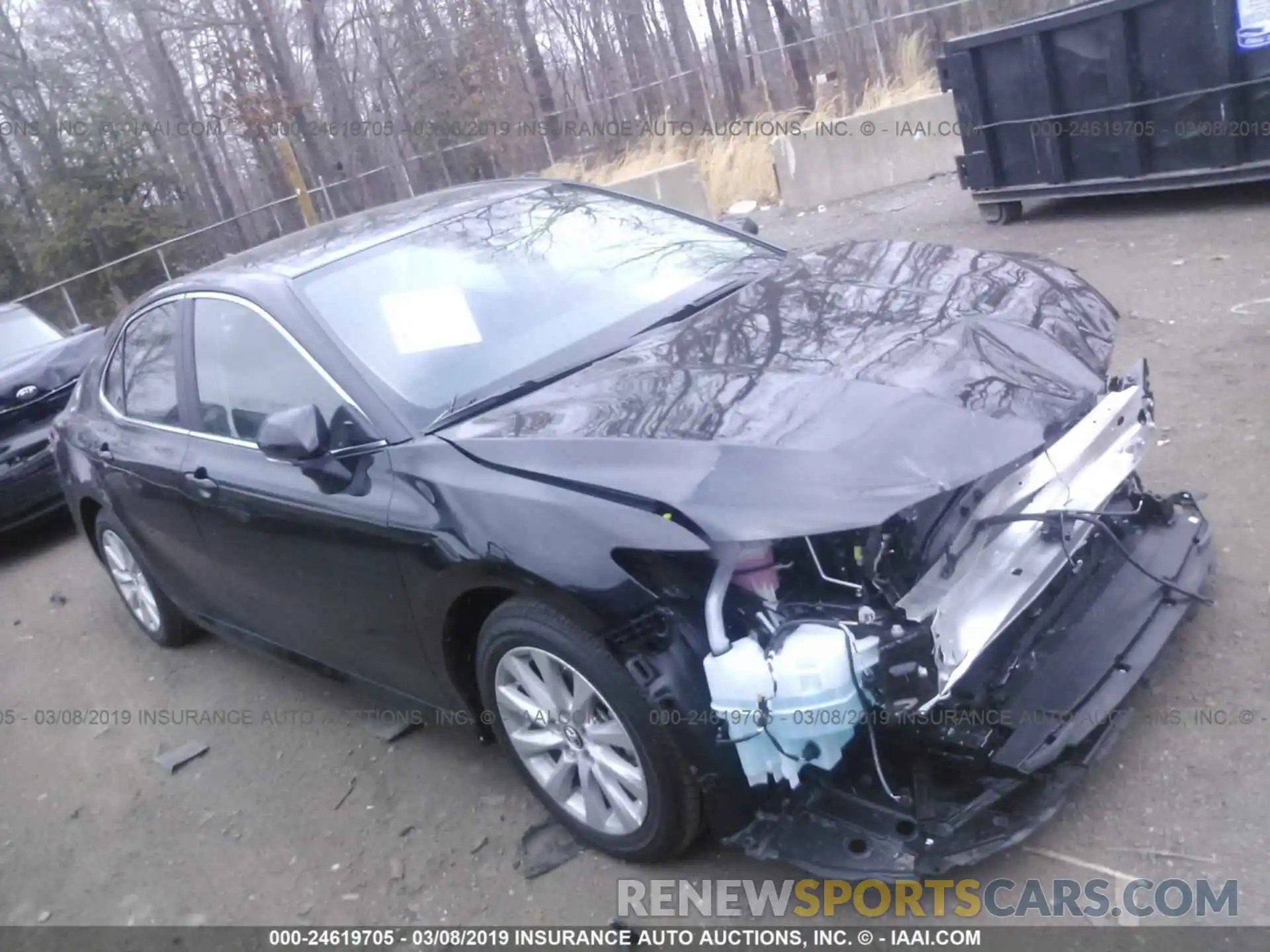 1 Photograph of a damaged car 4T1B11HK4KU168913 TOYOTA CAMRY 2019