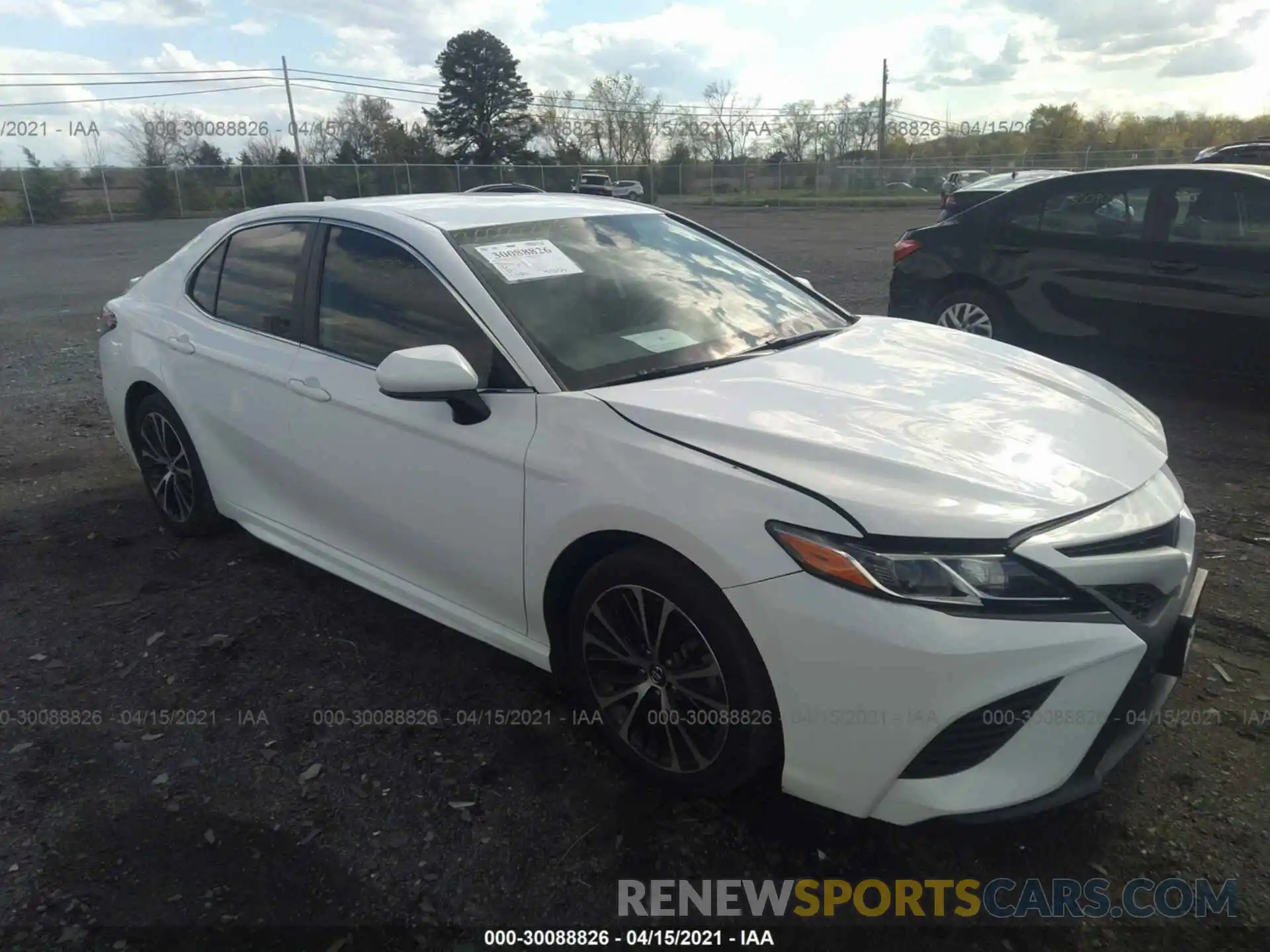 1 Photograph of a damaged car 4T1B11HK4KU170340 TOYOTA CAMRY 2019