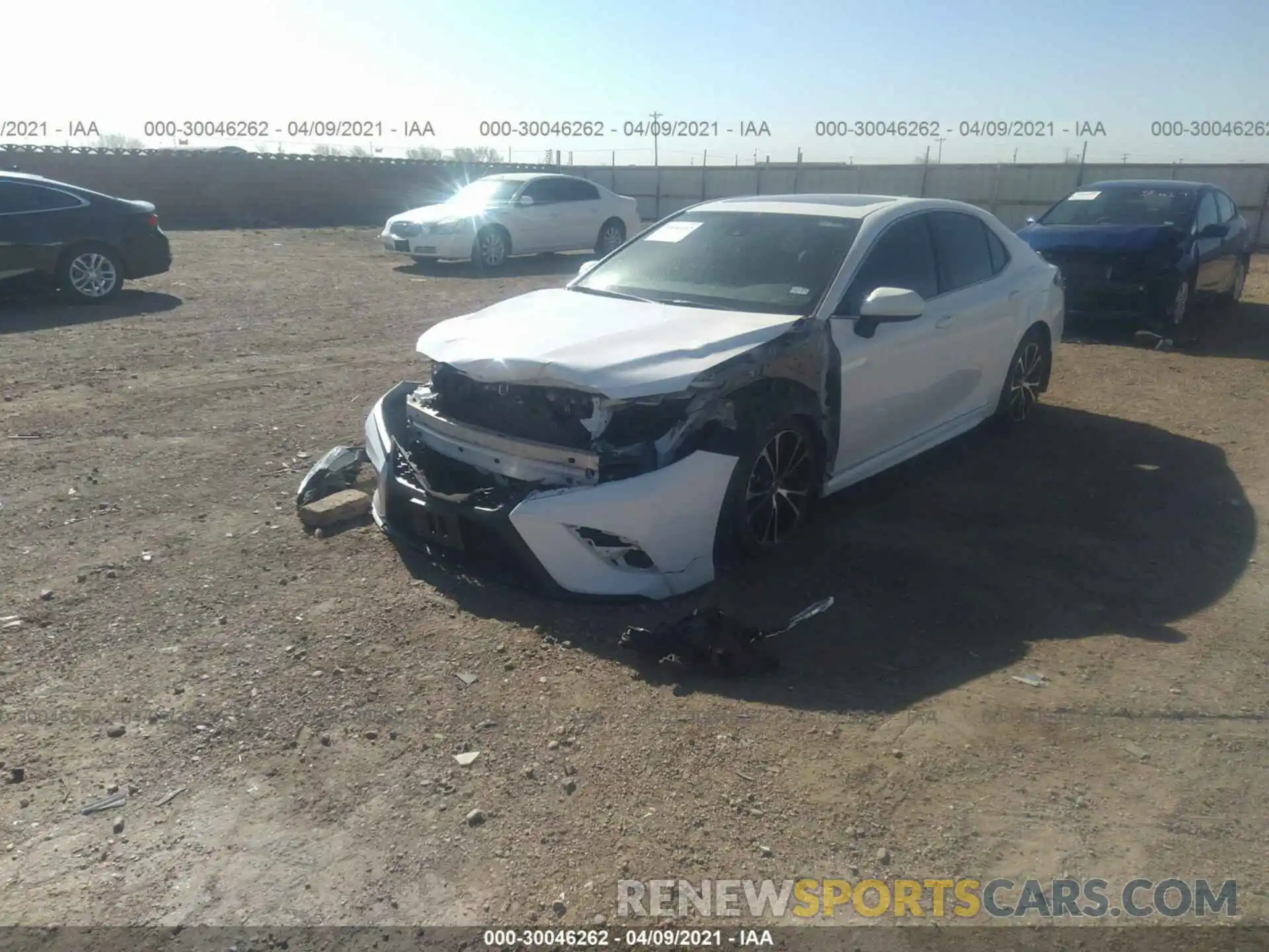 2 Photograph of a damaged car 4T1B11HK4KU170662 TOYOTA CAMRY 2019