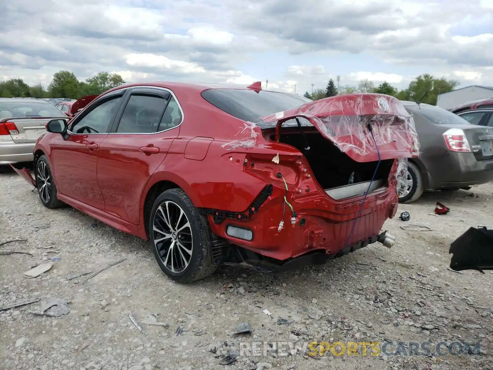 3 Photograph of a damaged car 4T1B11HK4KU174551 TOYOTA CAMRY 2019