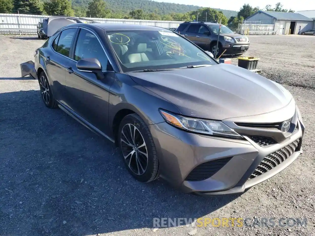 1 Photograph of a damaged car 4T1B11HK4KU174713 TOYOTA CAMRY 2019