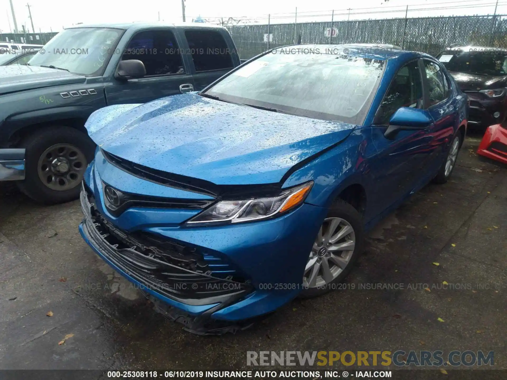 2 Photograph of a damaged car 4T1B11HK4KU175148 TOYOTA CAMRY 2019