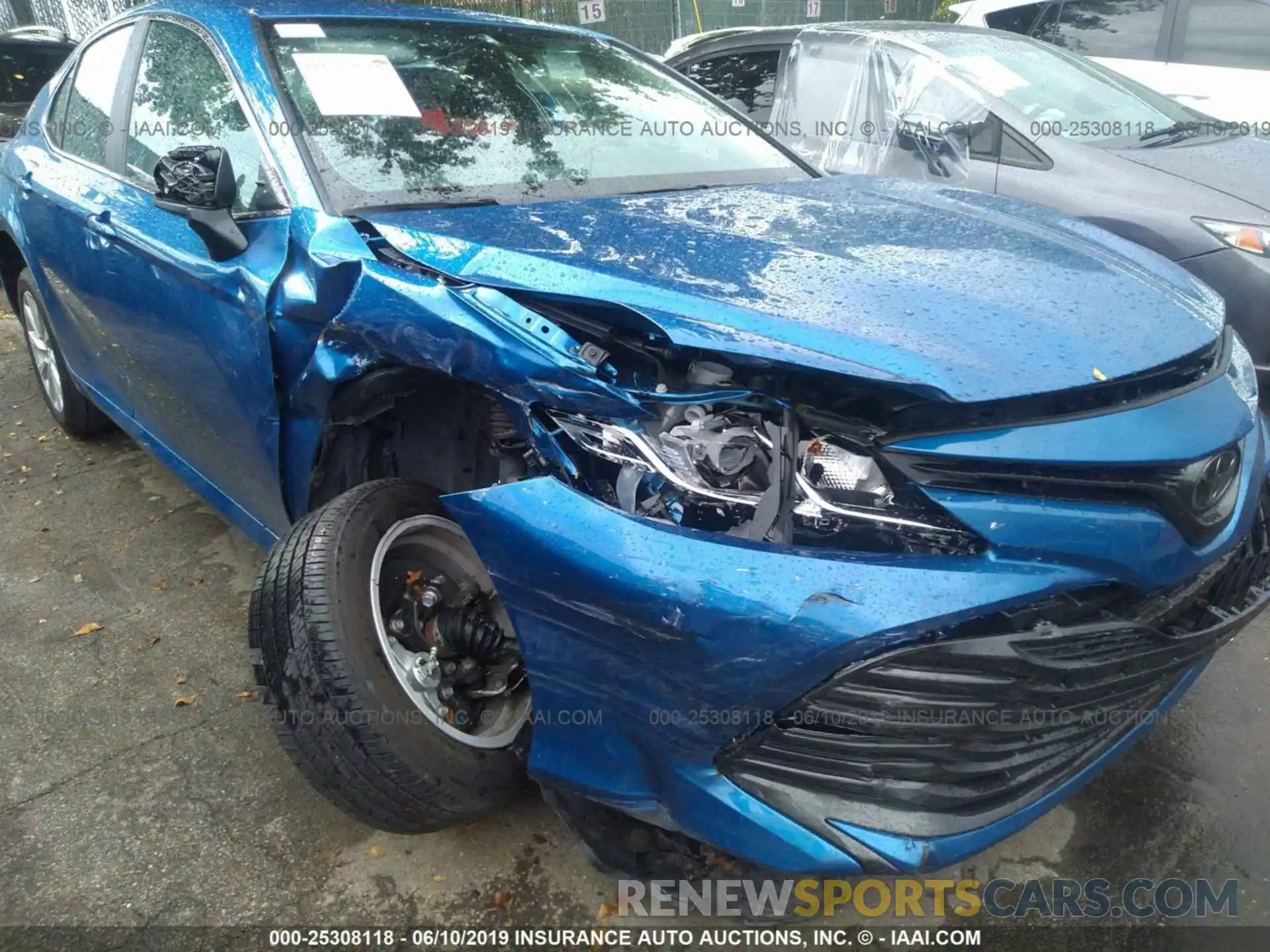 6 Photograph of a damaged car 4T1B11HK4KU175148 TOYOTA CAMRY 2019