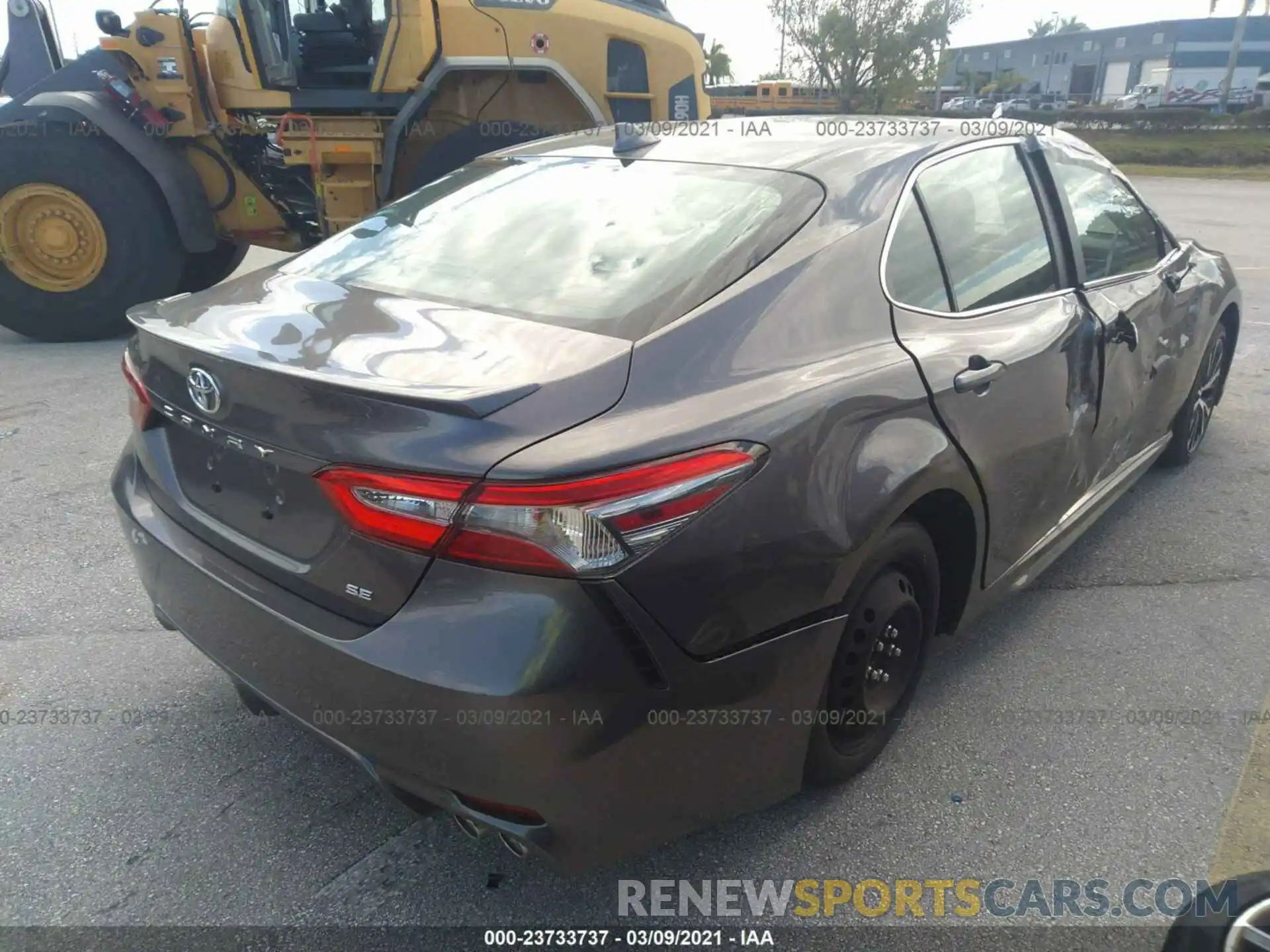 4 Photograph of a damaged car 4T1B11HK4KU175683 TOYOTA CAMRY 2019