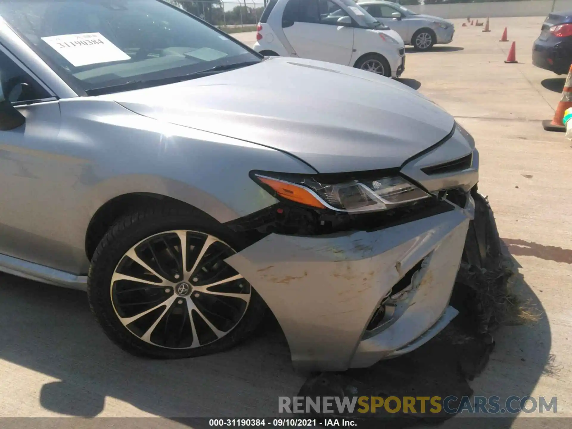 6 Photograph of a damaged car 4T1B11HK4KU176073 TOYOTA CAMRY 2019