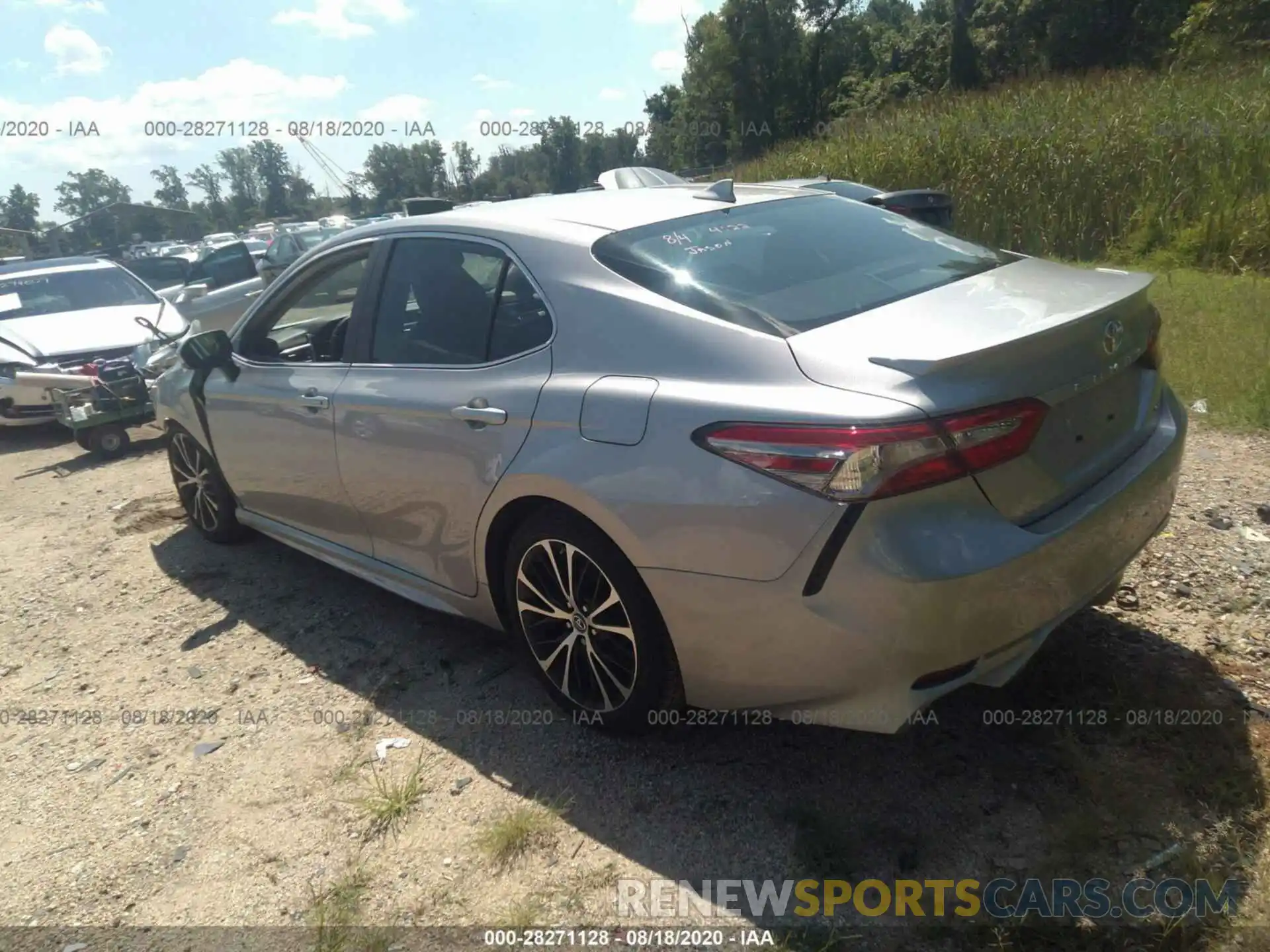 3 Photograph of a damaged car 4T1B11HK4KU179099 TOYOTA CAMRY 2019