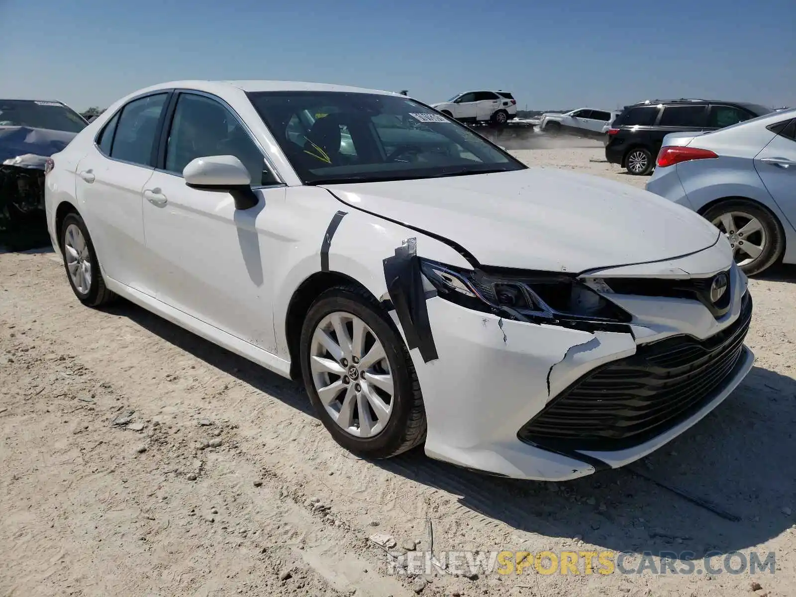 1 Photograph of a damaged car 4T1B11HK4KU182326 TOYOTA CAMRY 2019