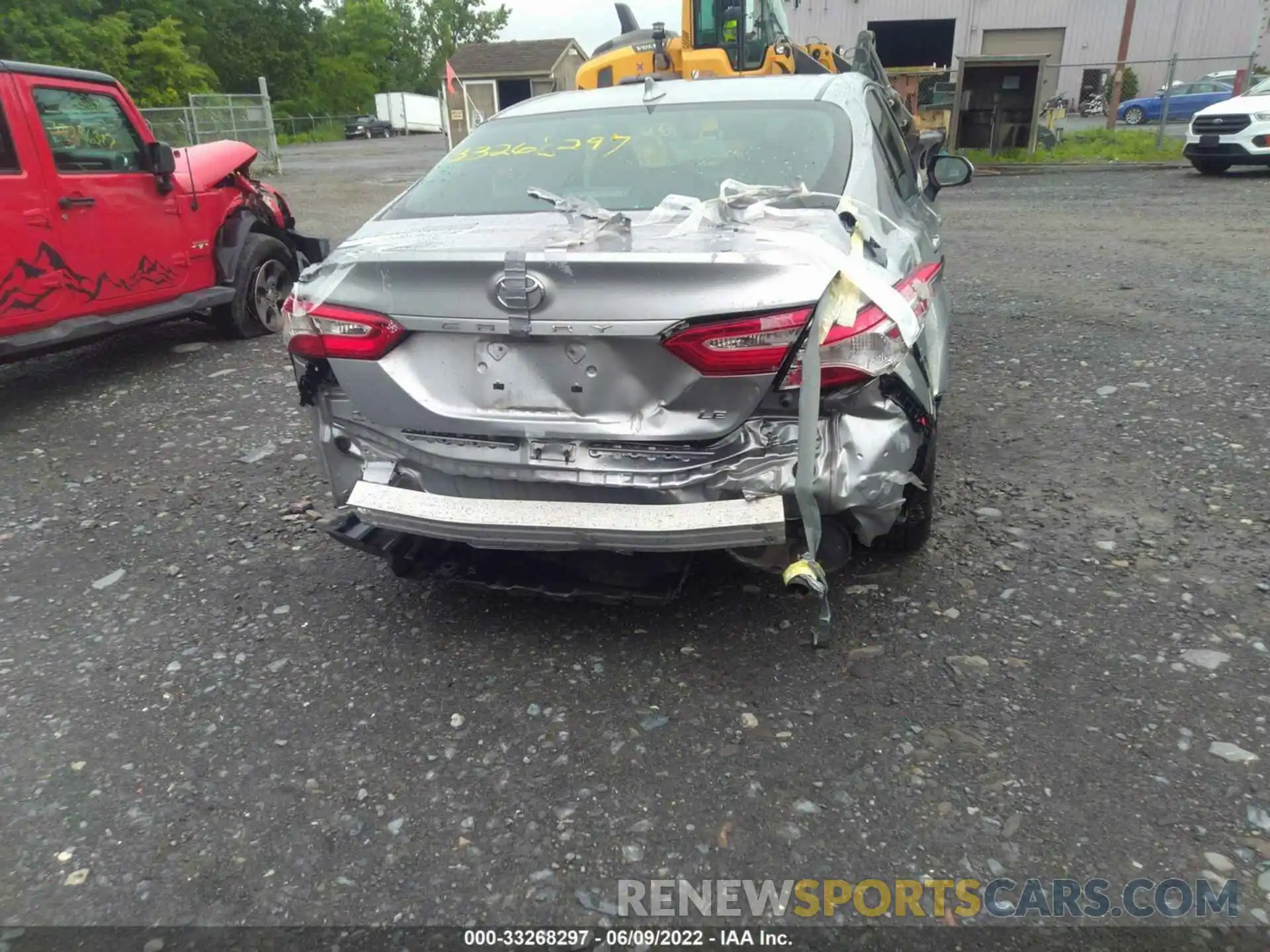 6 Photograph of a damaged car 4T1B11HK4KU186358 TOYOTA CAMRY 2019