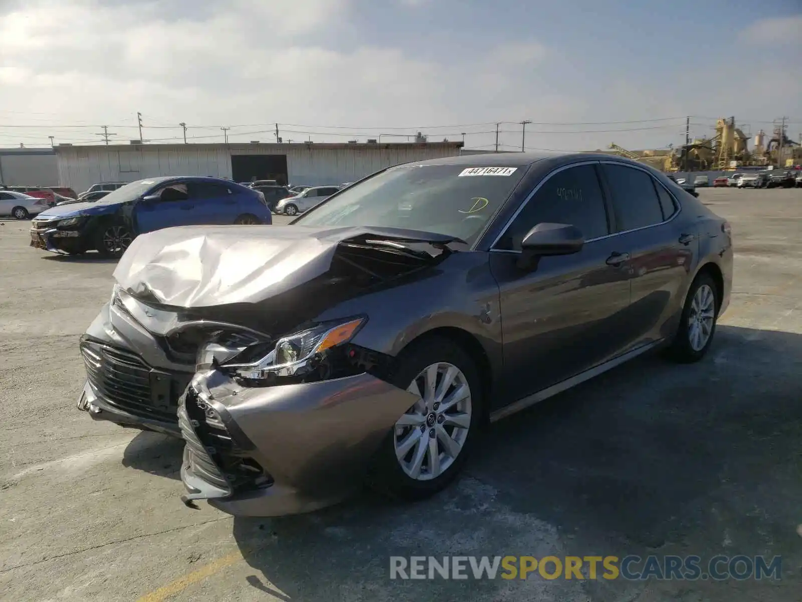 2 Photograph of a damaged car 4T1B11HK4KU186747 TOYOTA CAMRY 2019