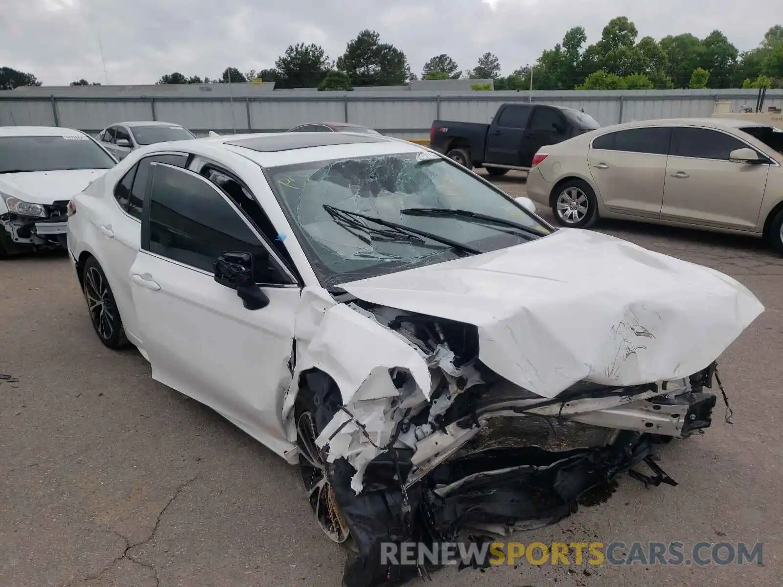 1 Photograph of a damaged car 4T1B11HK4KU189048 TOYOTA CAMRY 2019