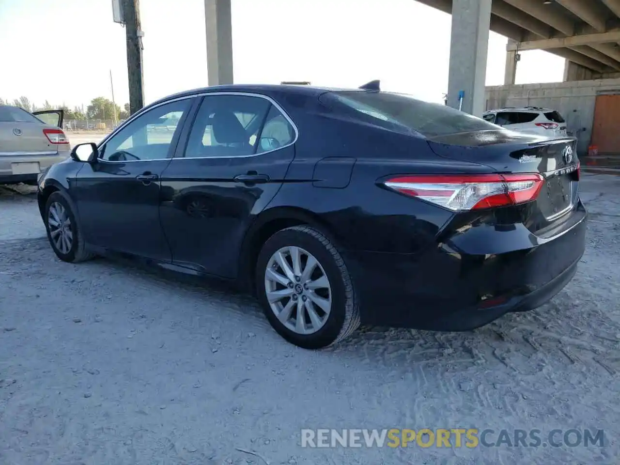 3 Photograph of a damaged car 4T1B11HK4KU194444 TOYOTA CAMRY 2019