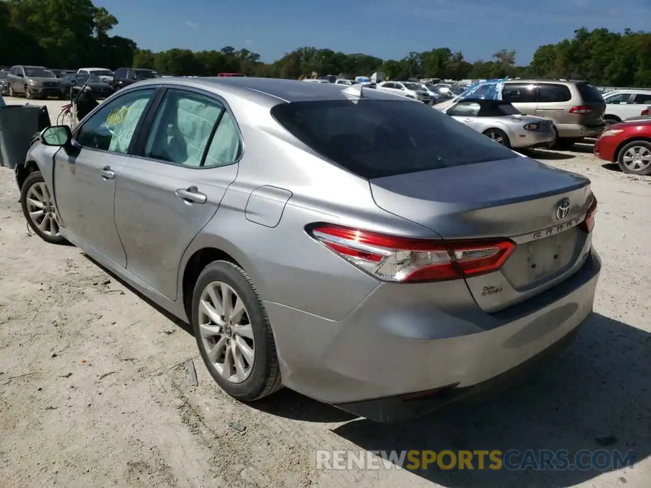 3 Photograph of a damaged car 4T1B11HK4KU195674 TOYOTA CAMRY 2019