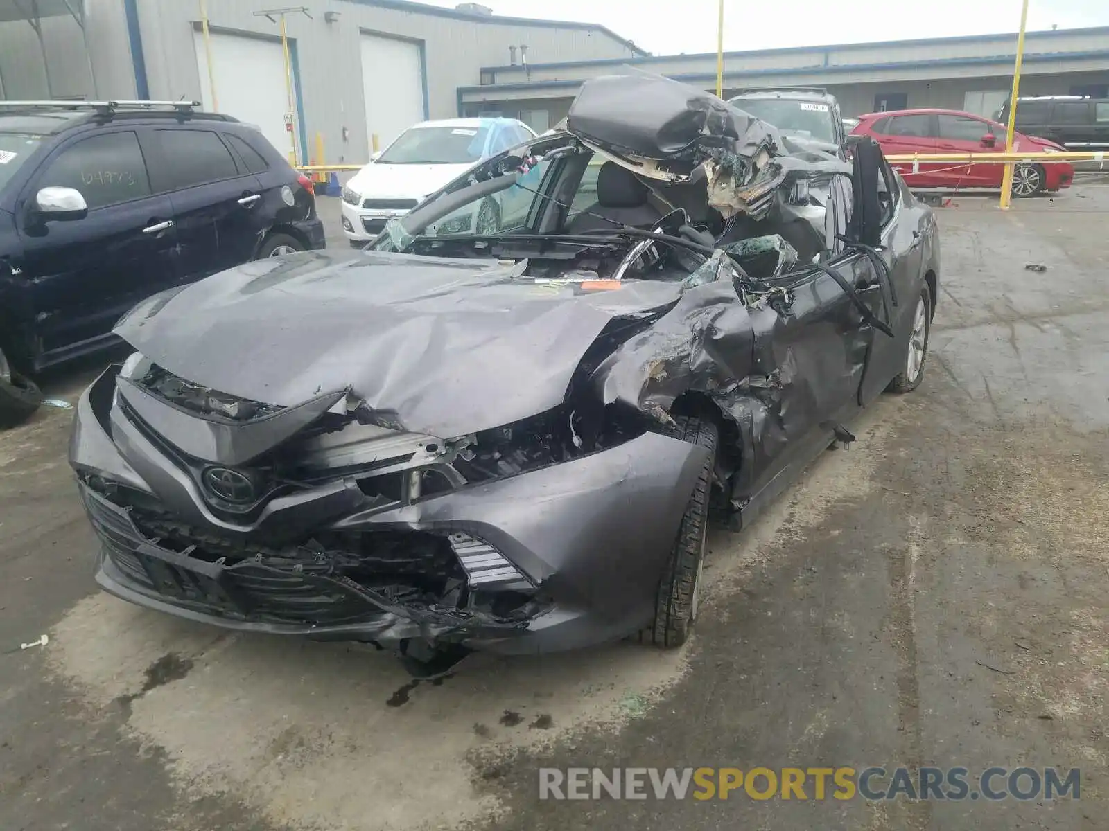 9 Photograph of a damaged car 4T1B11HK4KU195898 TOYOTA CAMRY 2019