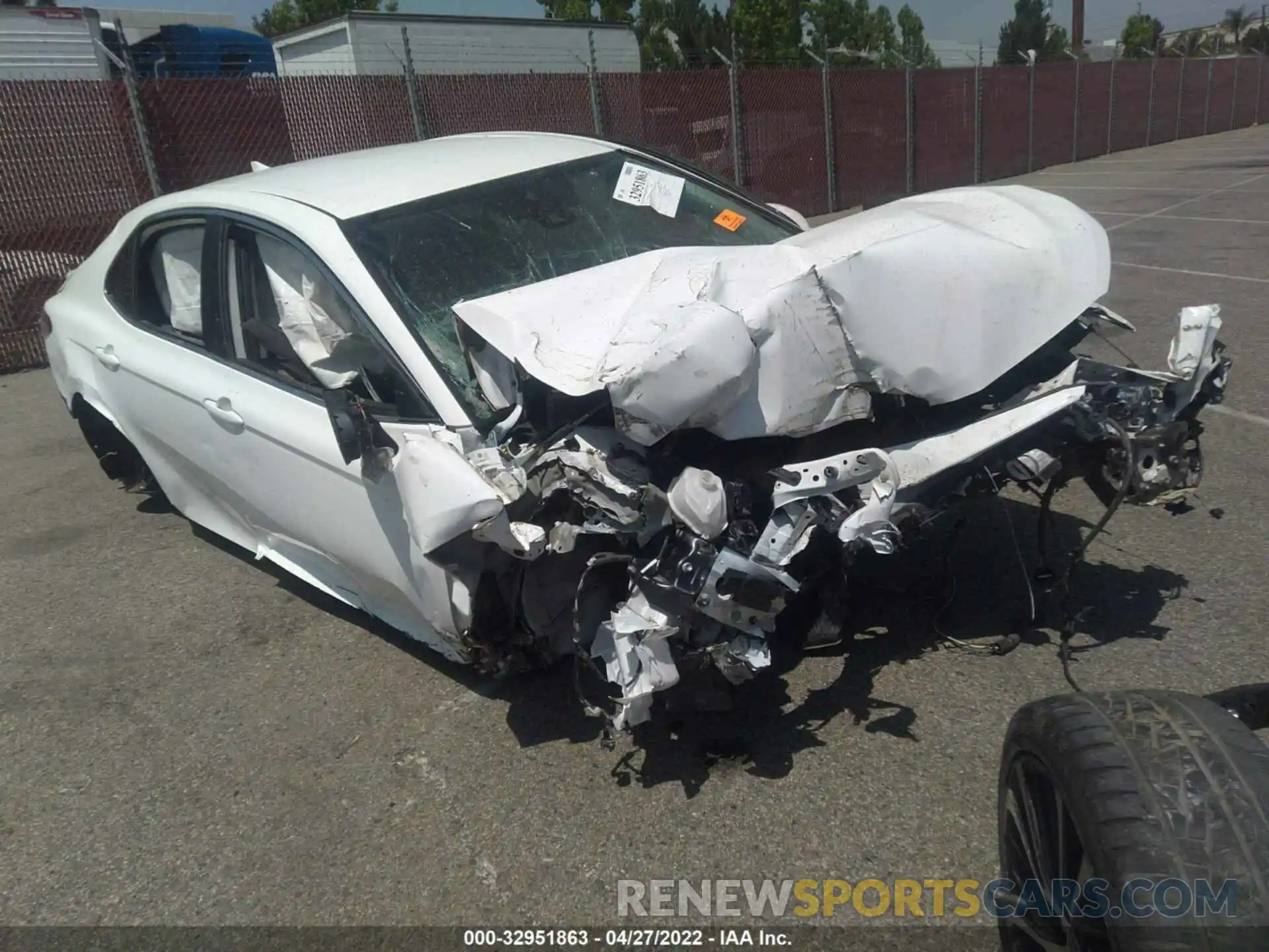 1 Photograph of a damaged car 4T1B11HK4KU197425 TOYOTA CAMRY 2019